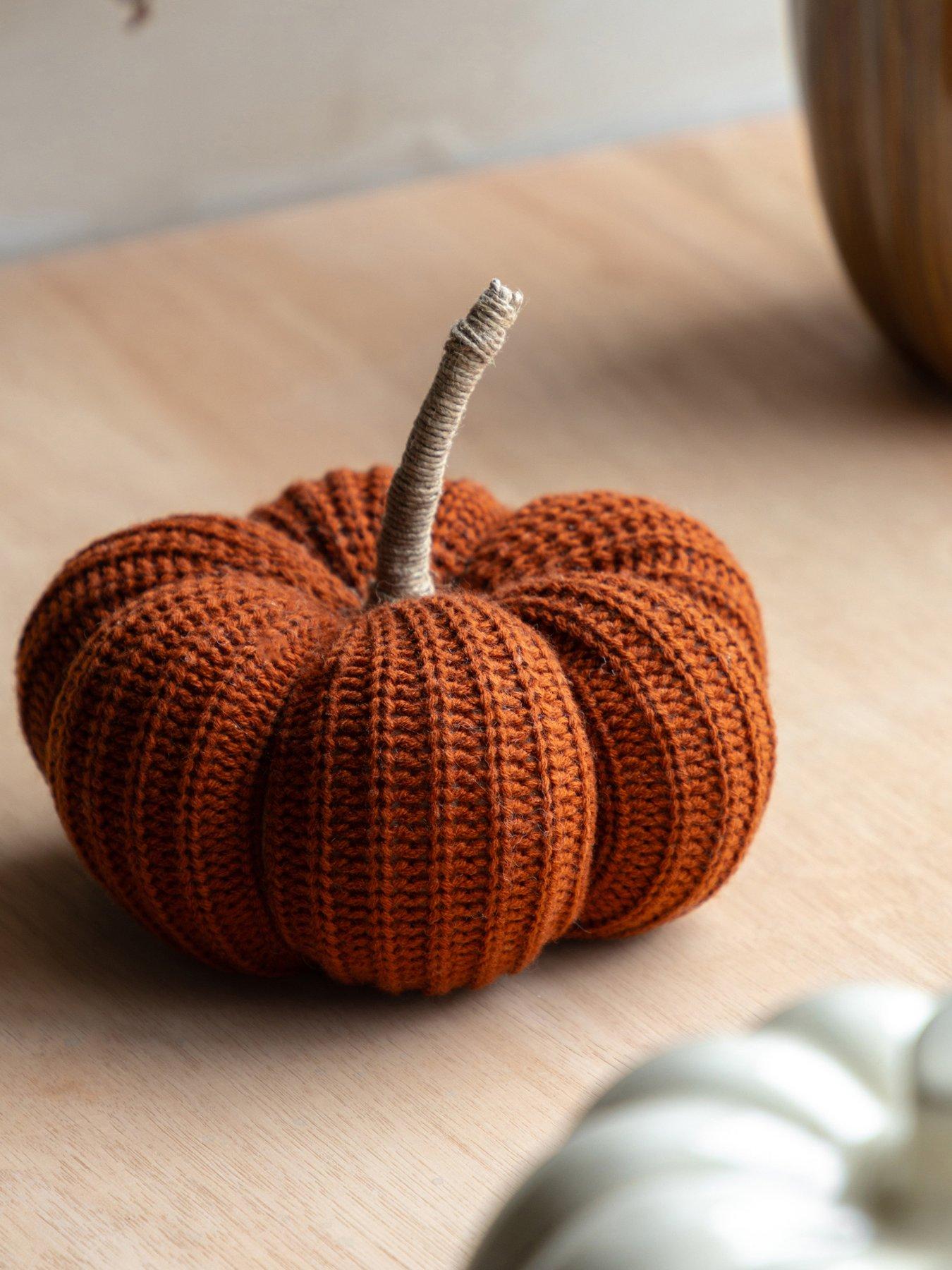 Image 1 of 7 of Gallery Direct Autumn Knitted Pumpkin Rust 140x80mm