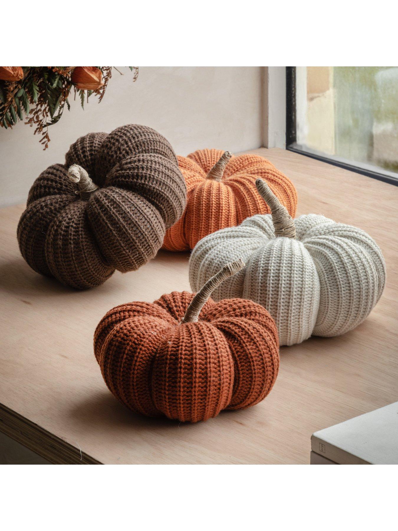 Image 7 of 7 of Gallery Direct Autumn Knitted Pumpkin Rust 140x80mm
