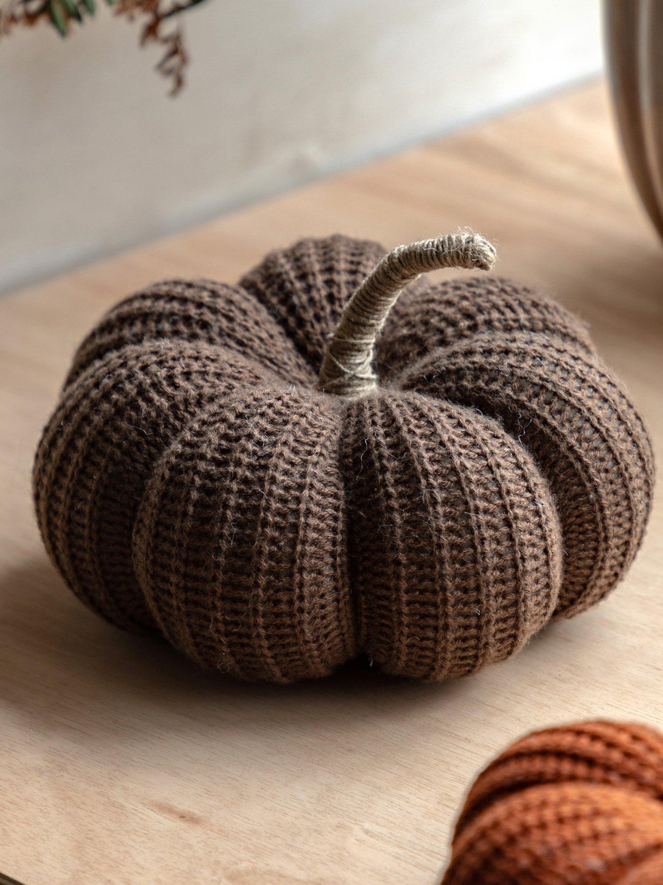 Gallery Direct Autumn Knitted Pumpkin Brown 170x80mm