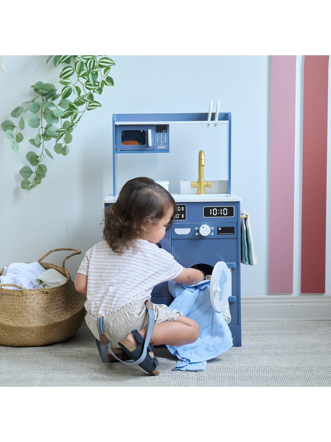 Image 3 of 6 of Teamson Kids Little Chef Lake Tahoe Small Kitchen Playset&nbsp;- Blue