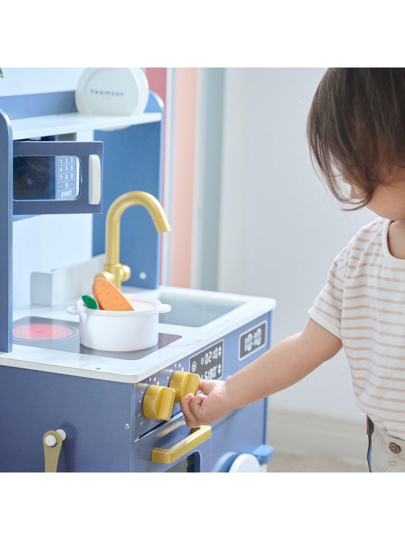 Image 6 of 6 of Teamson Kids Little Chef Lake Tahoe Small Kitchen Playset&nbsp;- Blue