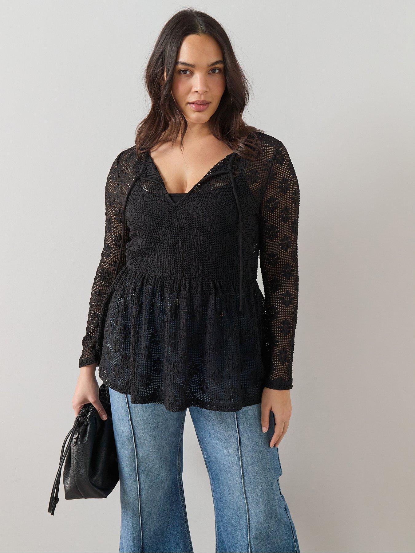 The Very Collection Curve Stretch Lace Top