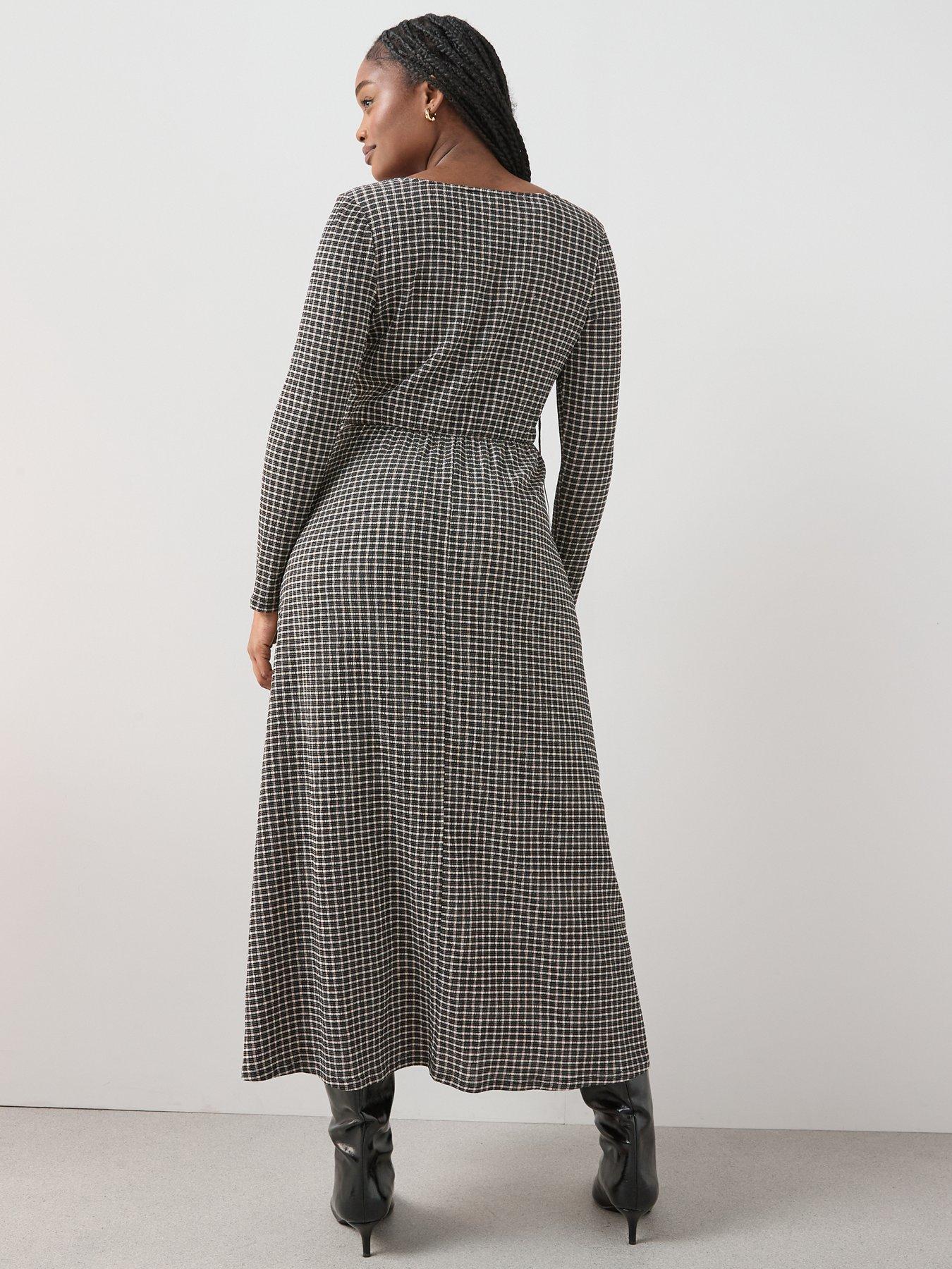 Image 2 of 6 of The Very Collection Curve Stretch Gingham Wrap Dress
