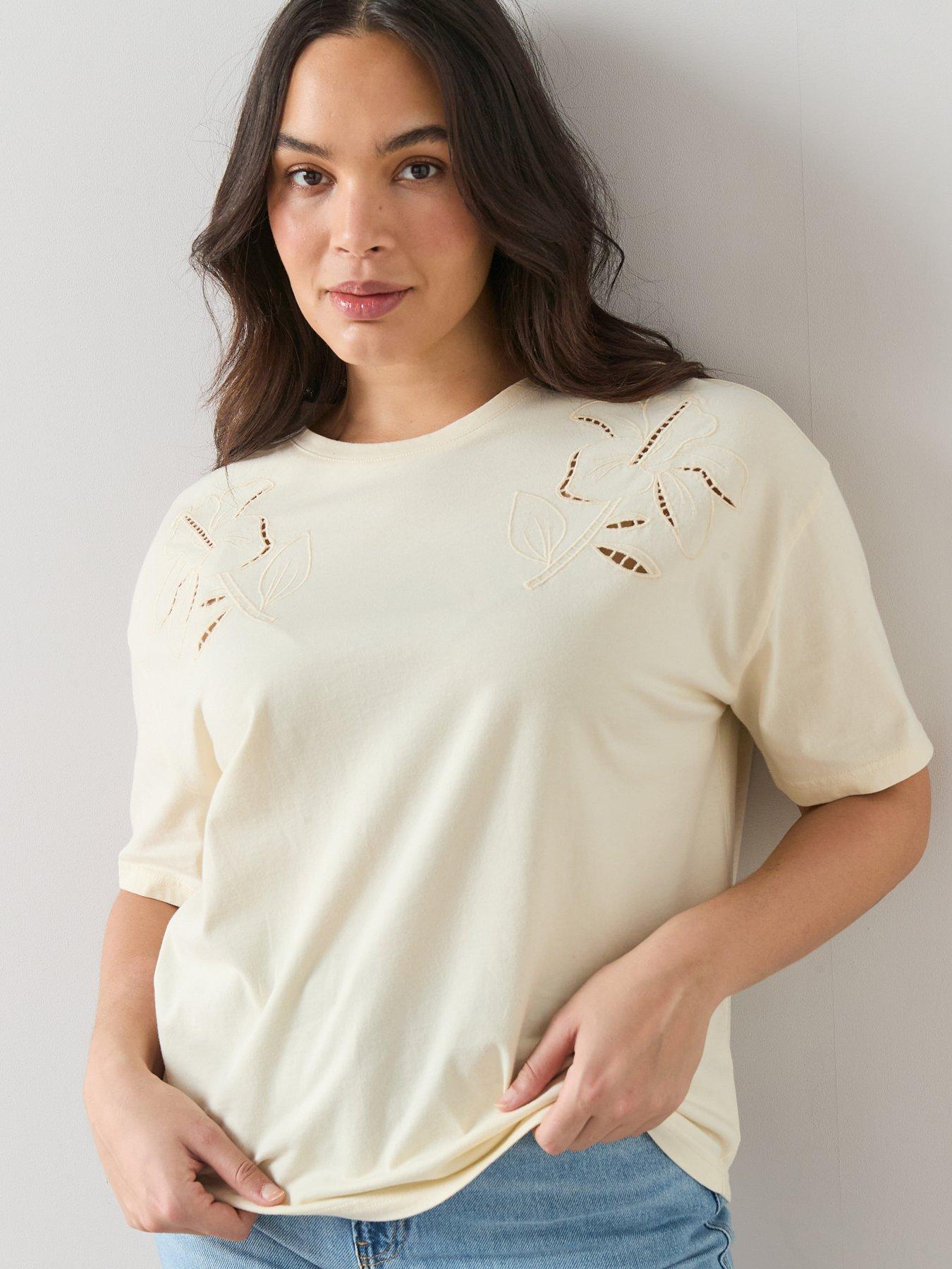 Image 5 of 6 of The Very Collection Curve Embroidered T-shirt - Cream