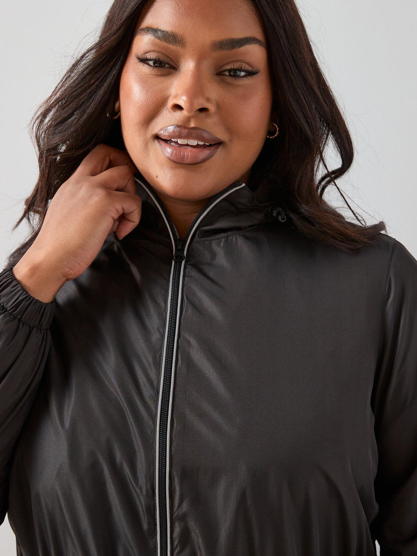 Image 6 of 7 of The Very Collection Curve Curve Lightweight Shower Proof Jacket