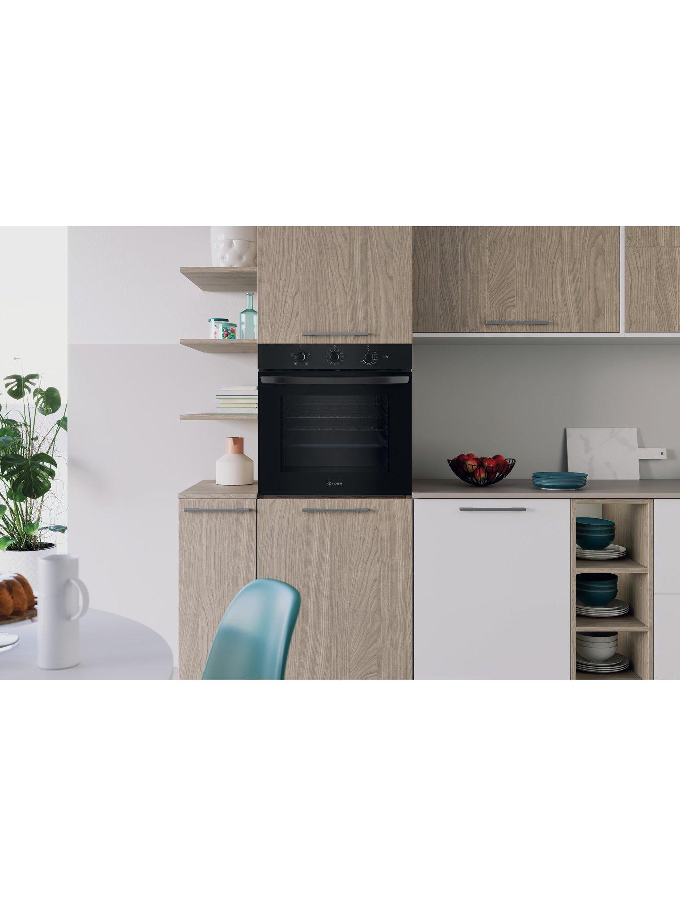 Image 4 of 7 of Indesit Click&amp;Clean IO 232H B UK Electric Single Oven - Black