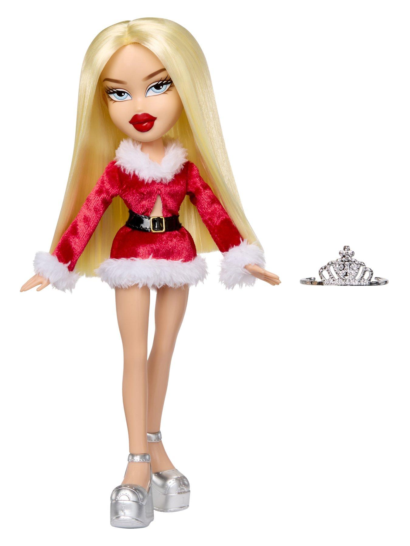 Image 2 of 5 of Bratz Very Merry Fashion Doll - Cloe