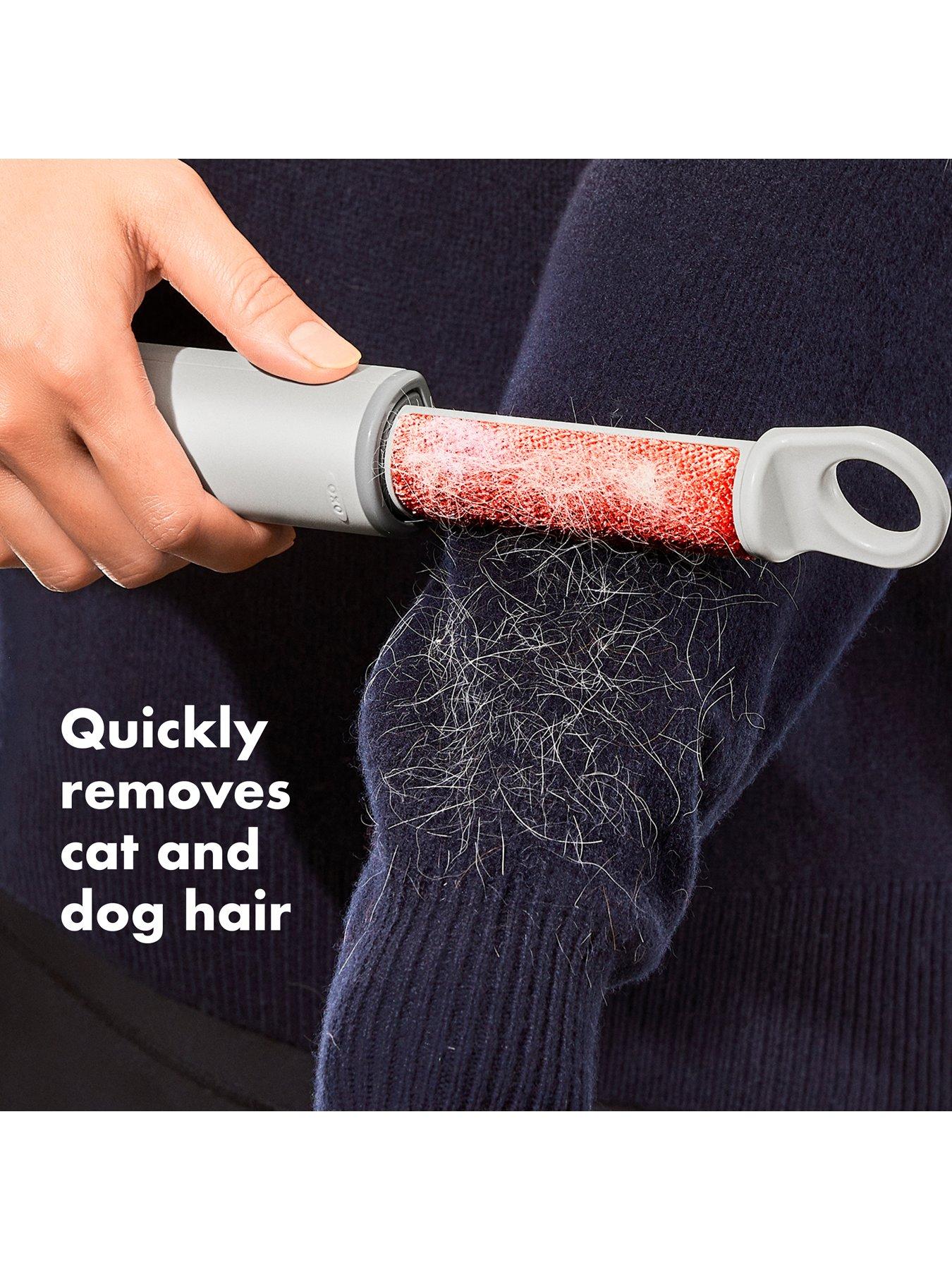 Image 6 of 6 of OXO Reuseable Lint Roller