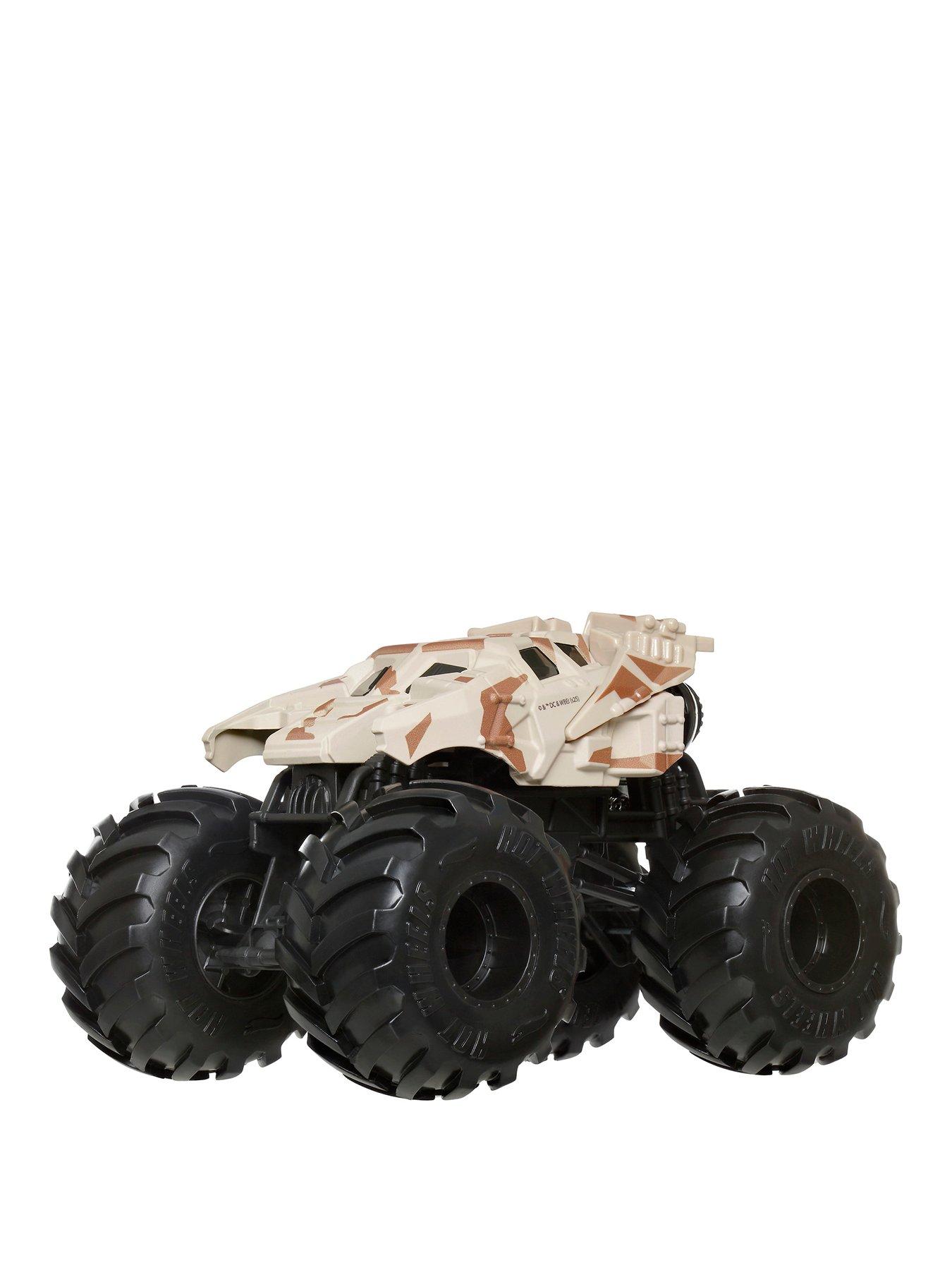 Hot Wheels Monster Trucks 1:24 Batmobile