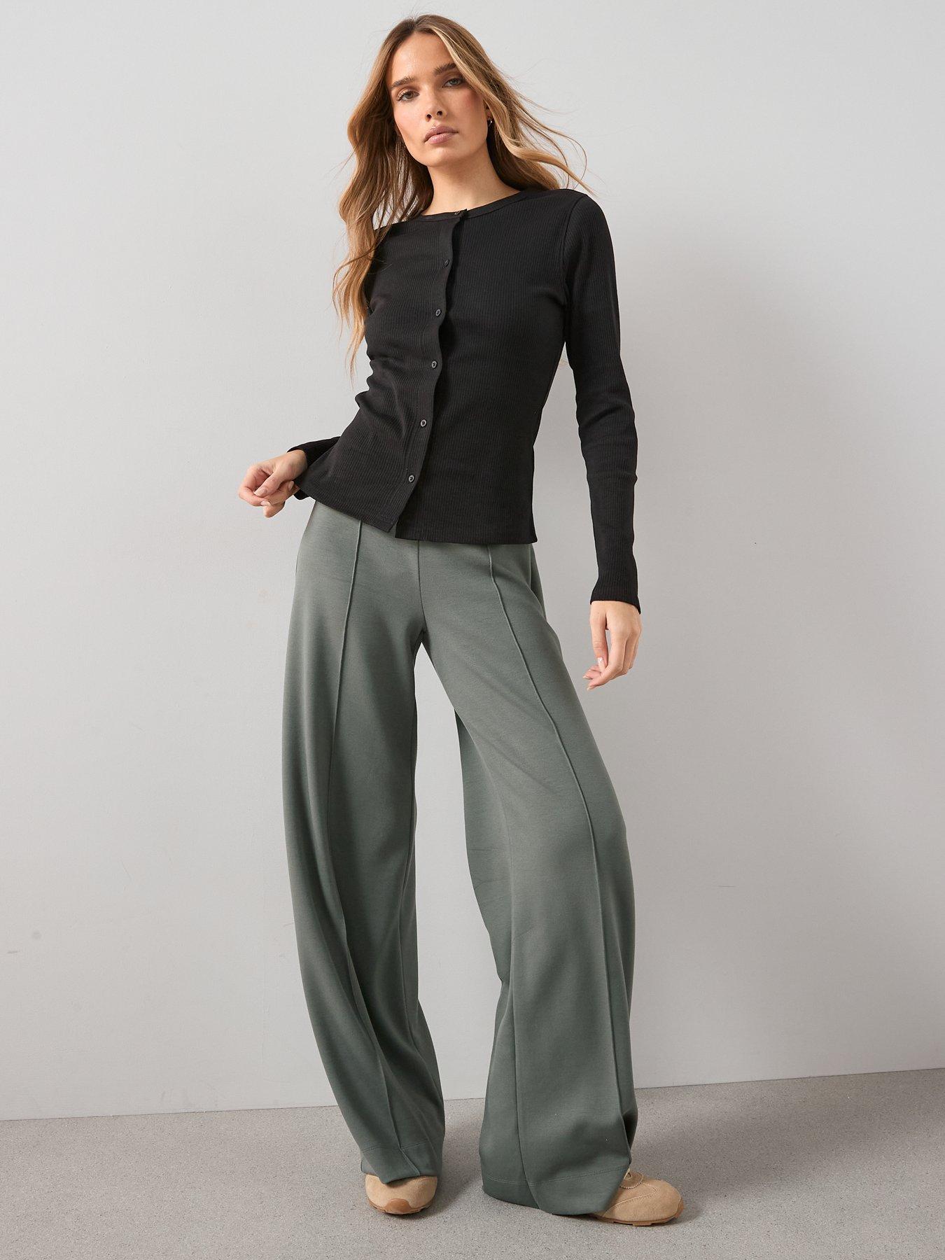 Image 6 of 7 of The Very Collection Button Through Rib Top - Black