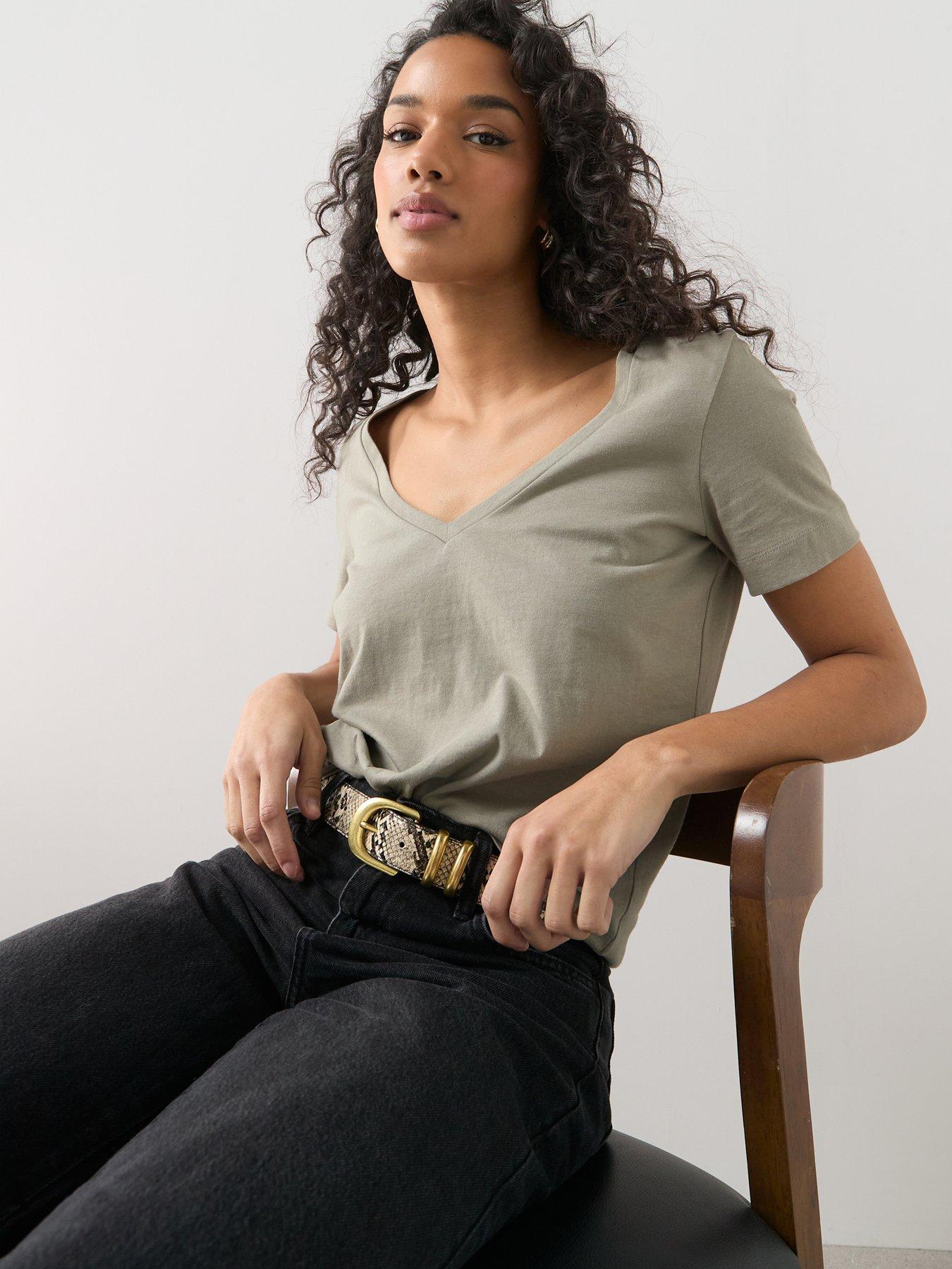 Image 4 of 6 of The Very Collection V-Neck T-Shirt - Green