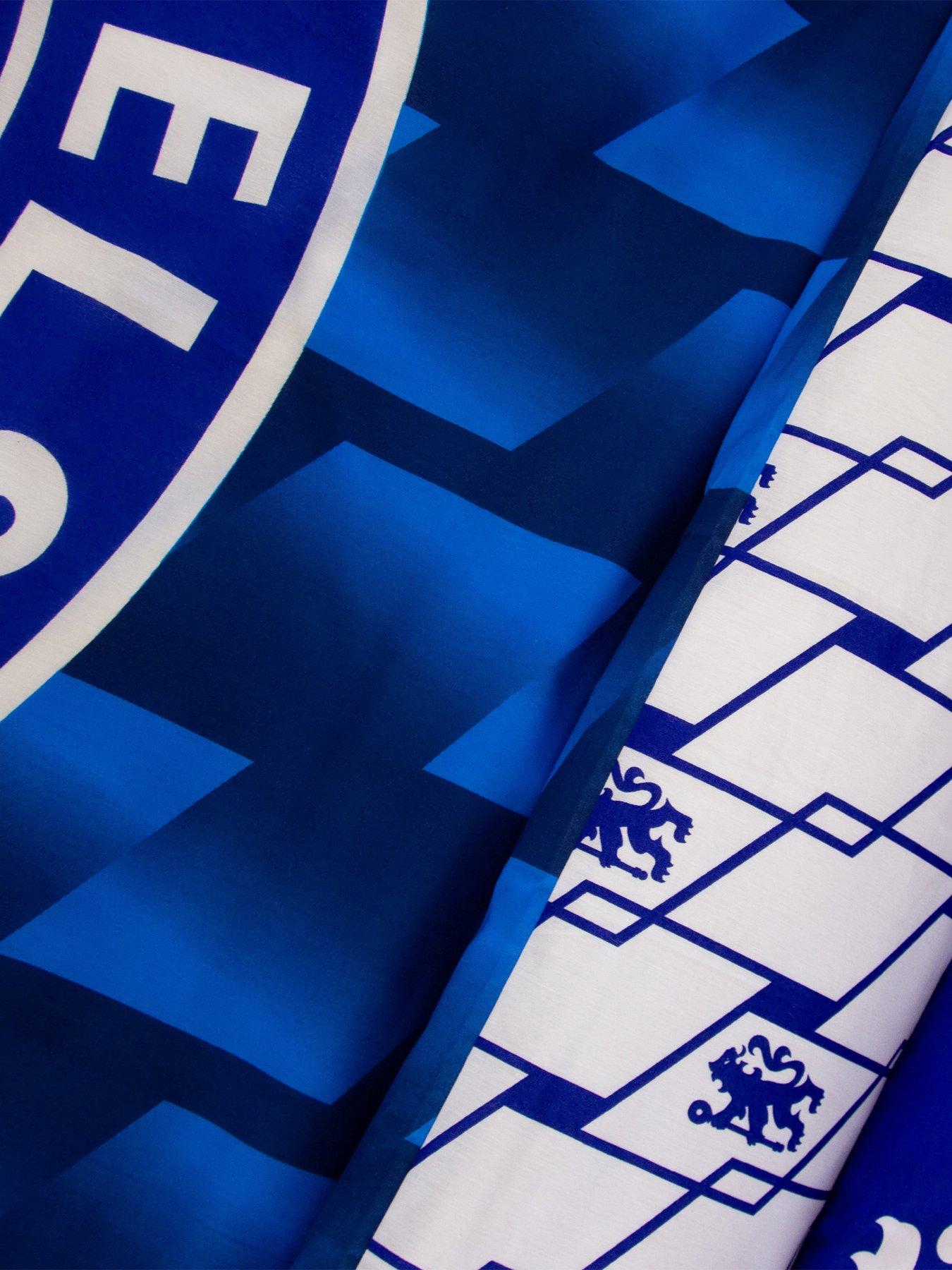 Image 6 of 7 of Chelsea Panel Duvet