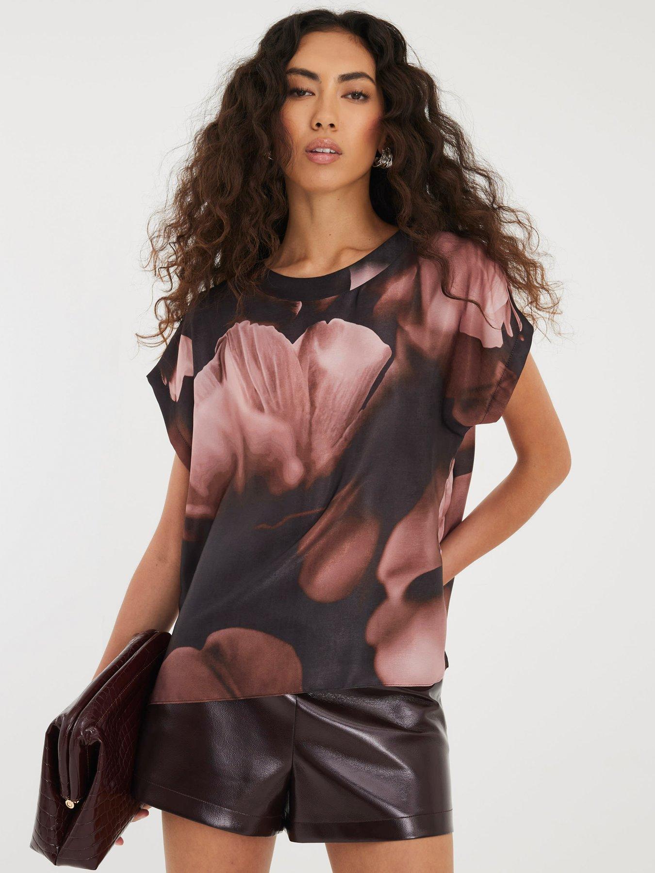 undefined Short Sleeve Printed Turn Back Cuff Tee - Pink