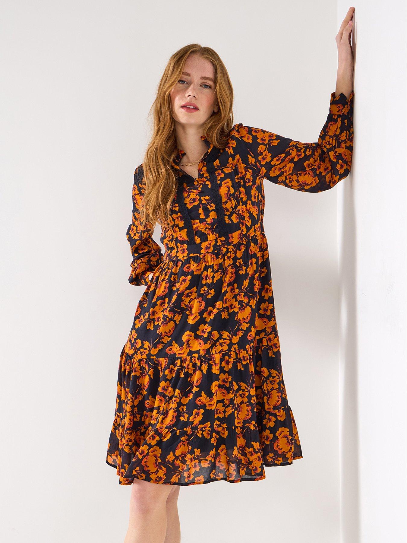 undefined Autumnal Florals Dress  - Black