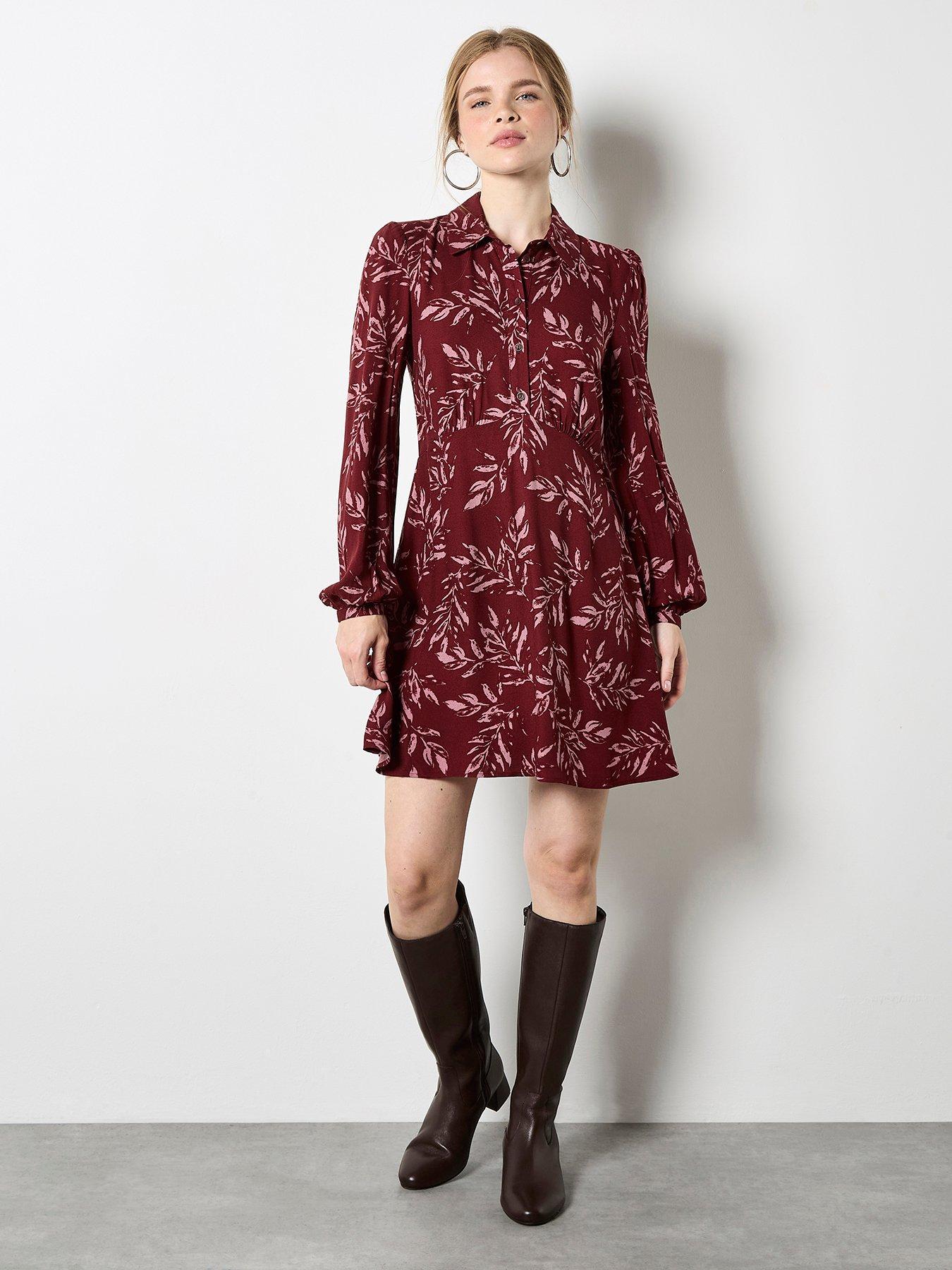 undefined Pressed Leaf V-Shape Dress - Red