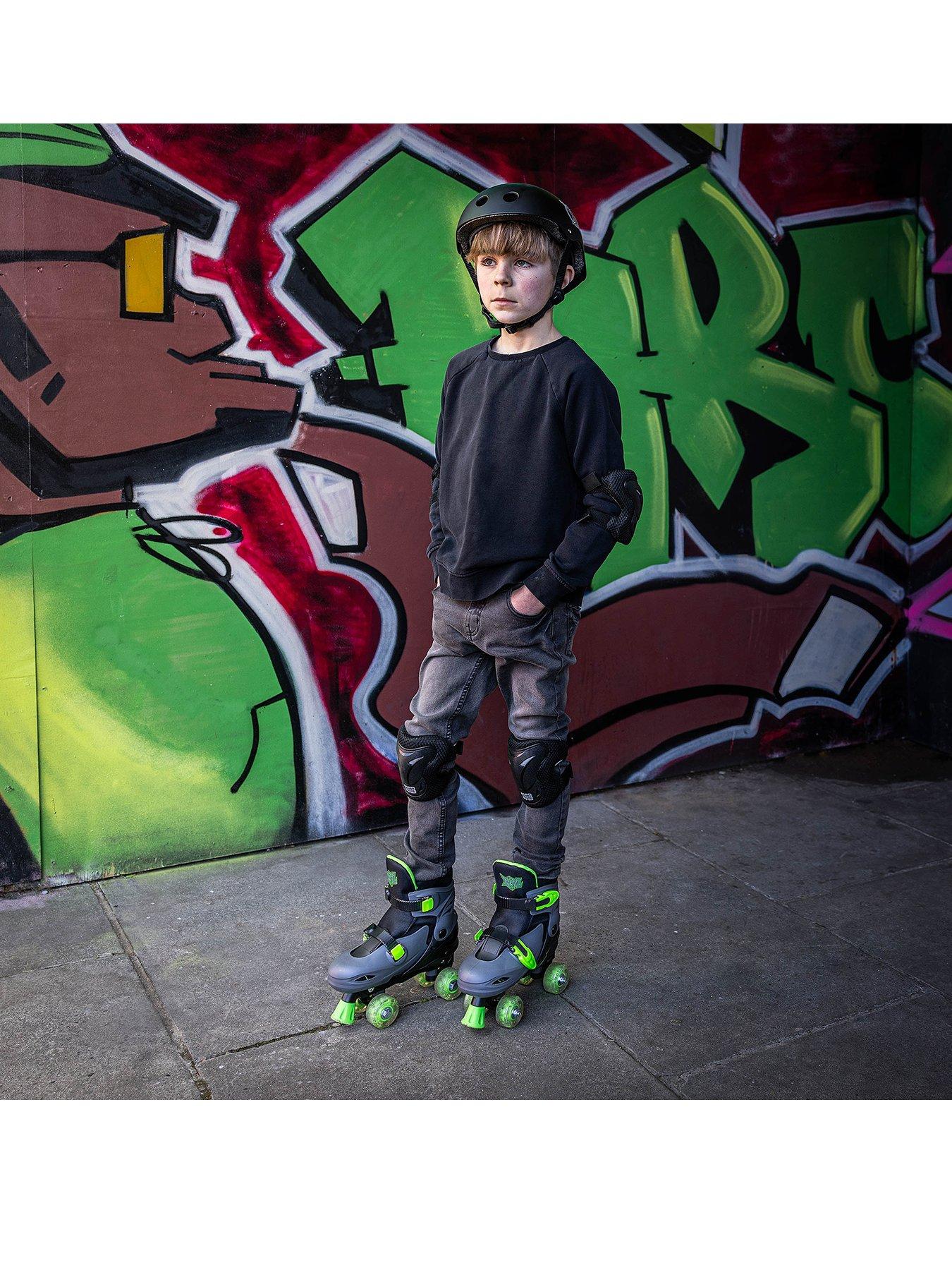 XOOTZ Kids Light Up Quad Skates - Green Medium