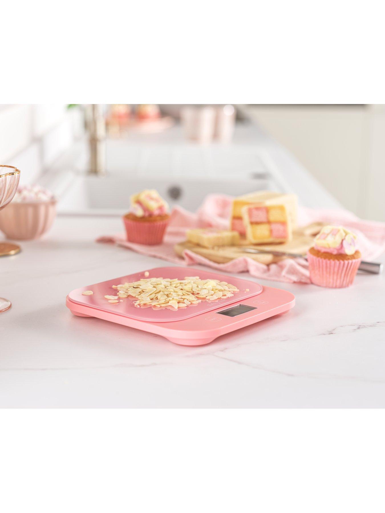 Image 5 of 7 of Salter British Bakes Waterproof Kitchen Scale
