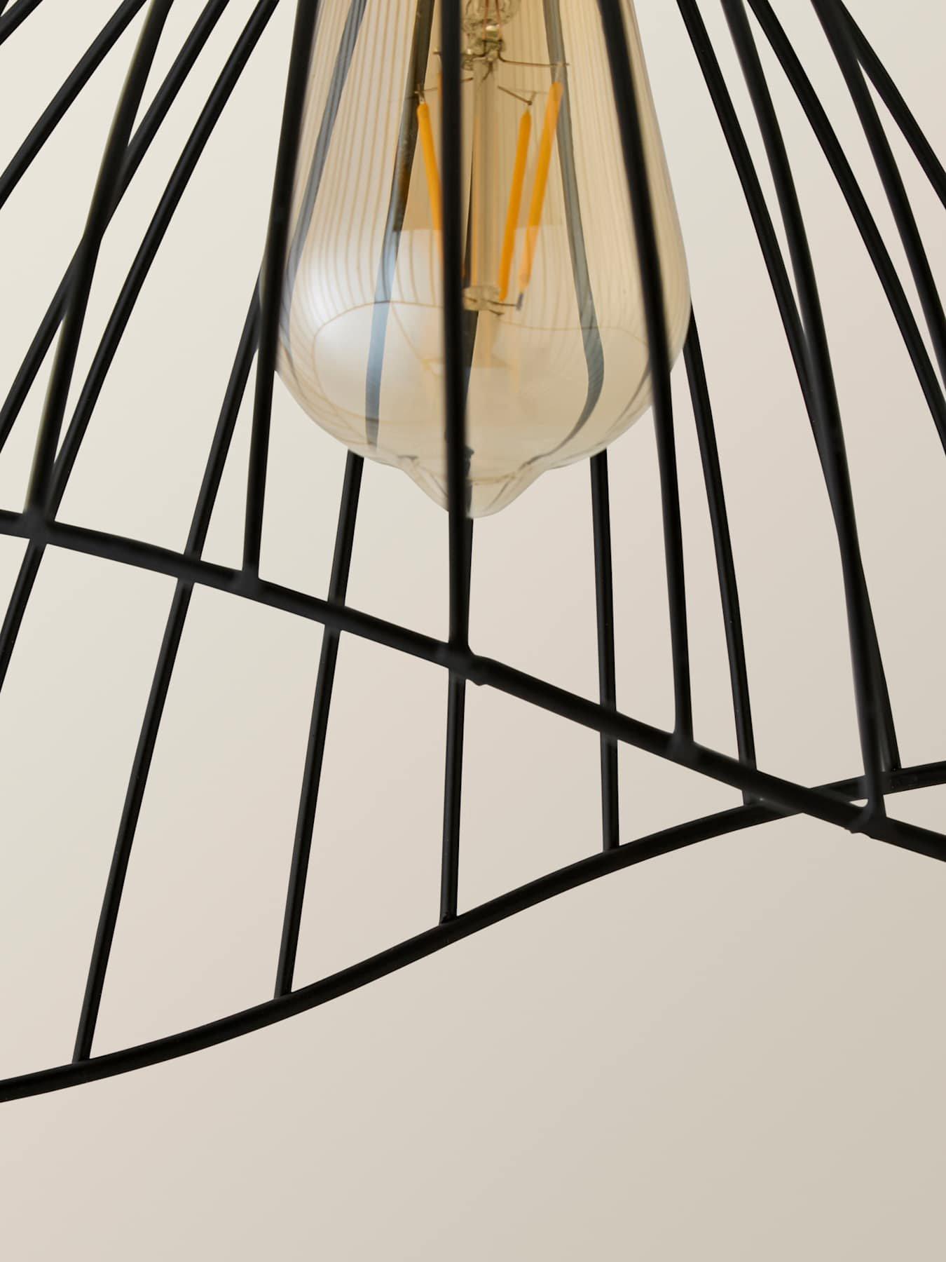 Image 4 of 6 of ValueLights Covelas Black Wavy Wire Ne Pendant Shade