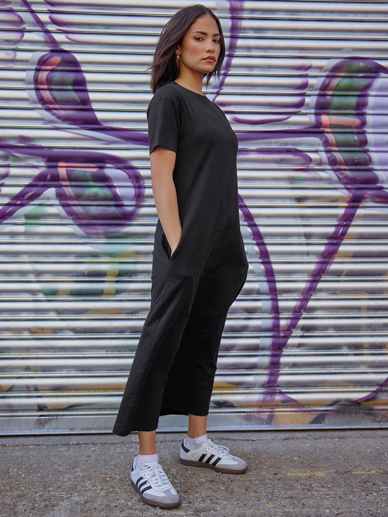 PixieGirl Petite T-Shirt Maxi Dress - Black | Very