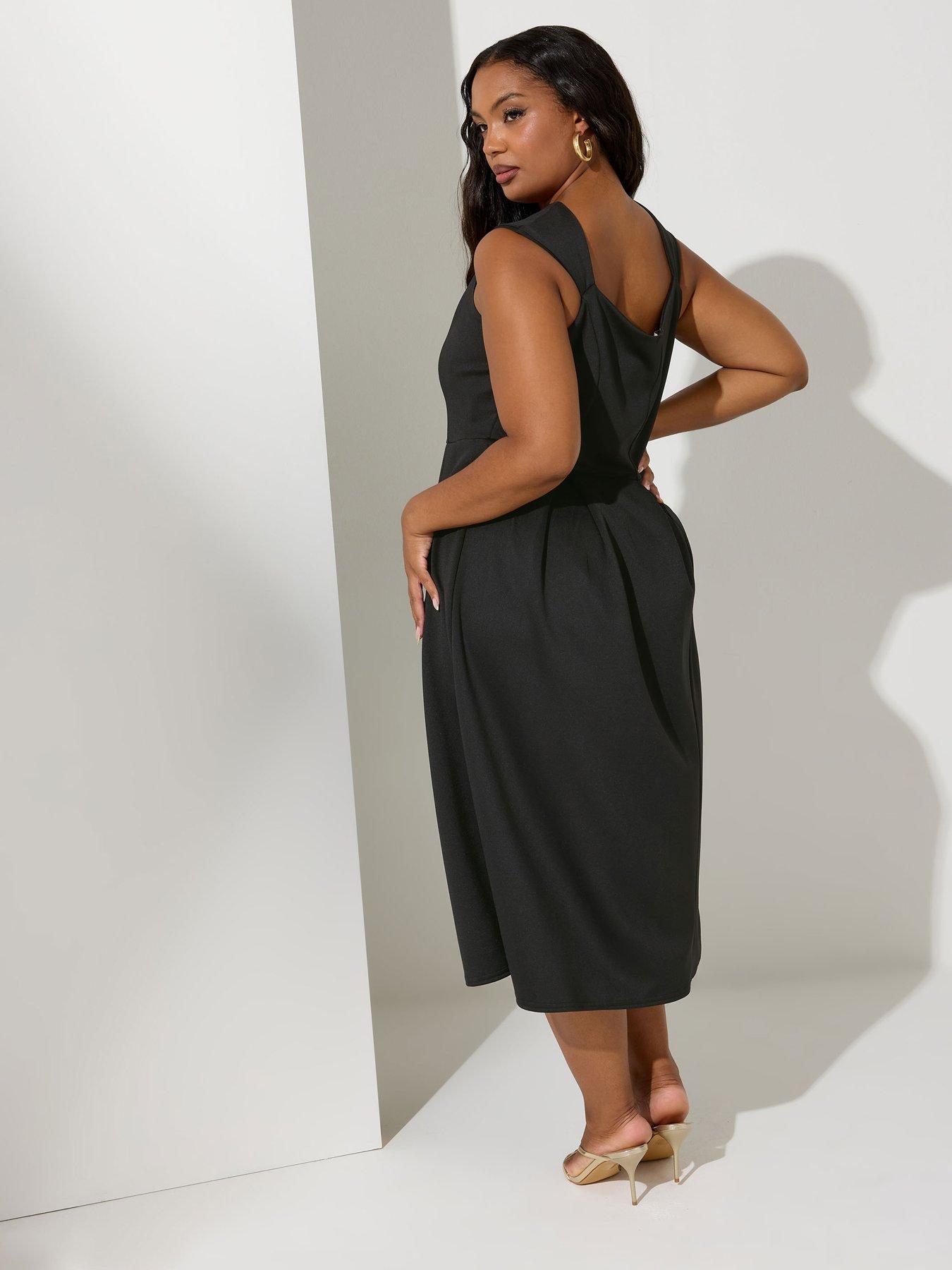 Image 2 of 4 of Yours Curve Sweetheart Neck Scuba Skater Dress - Black