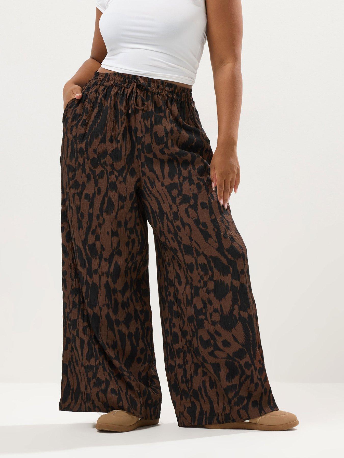 undefined Curve Wide Leg Trouser - Brown