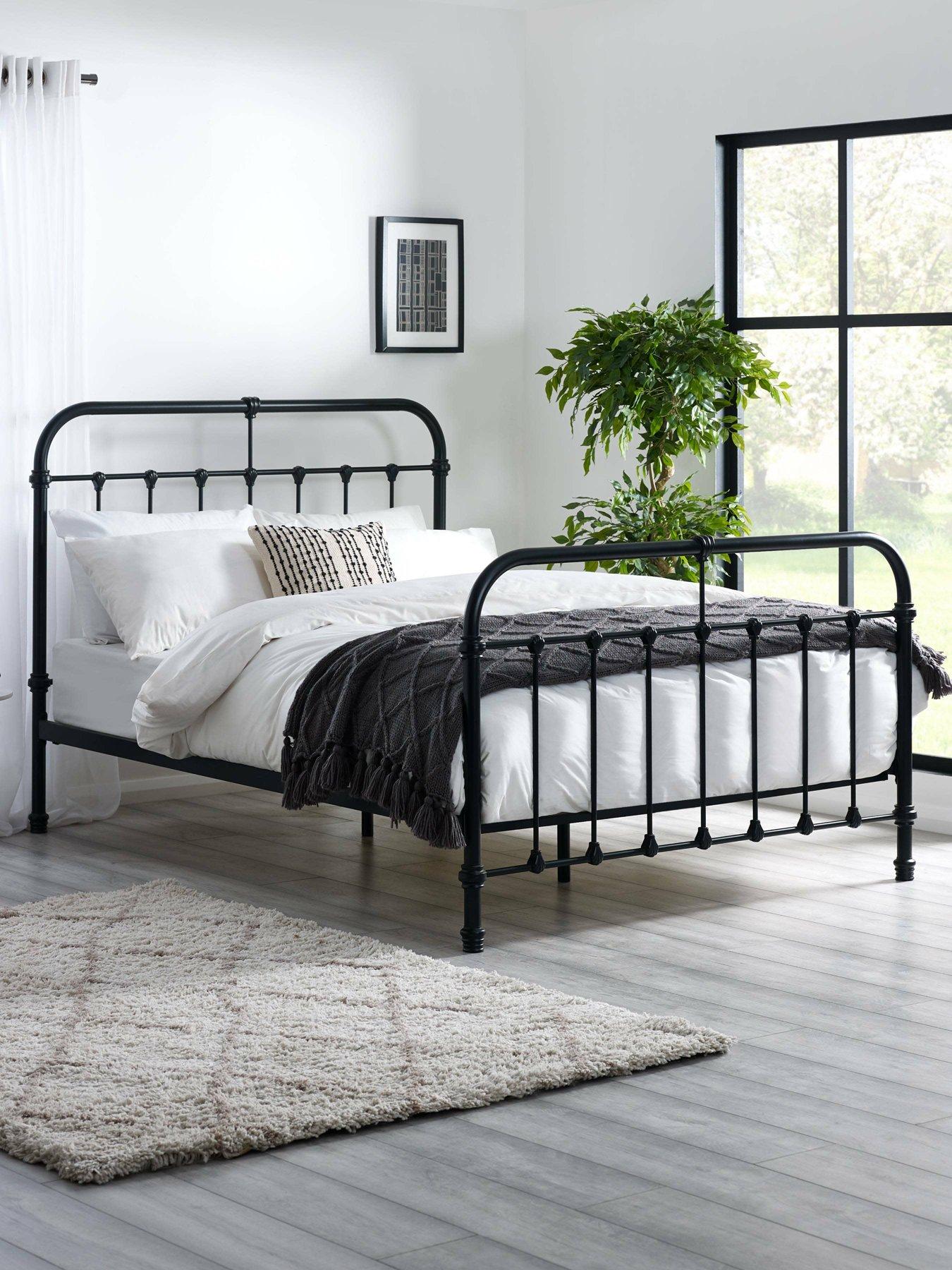 Image 1 of 4 of Julian Bowen Logan Metal Bed