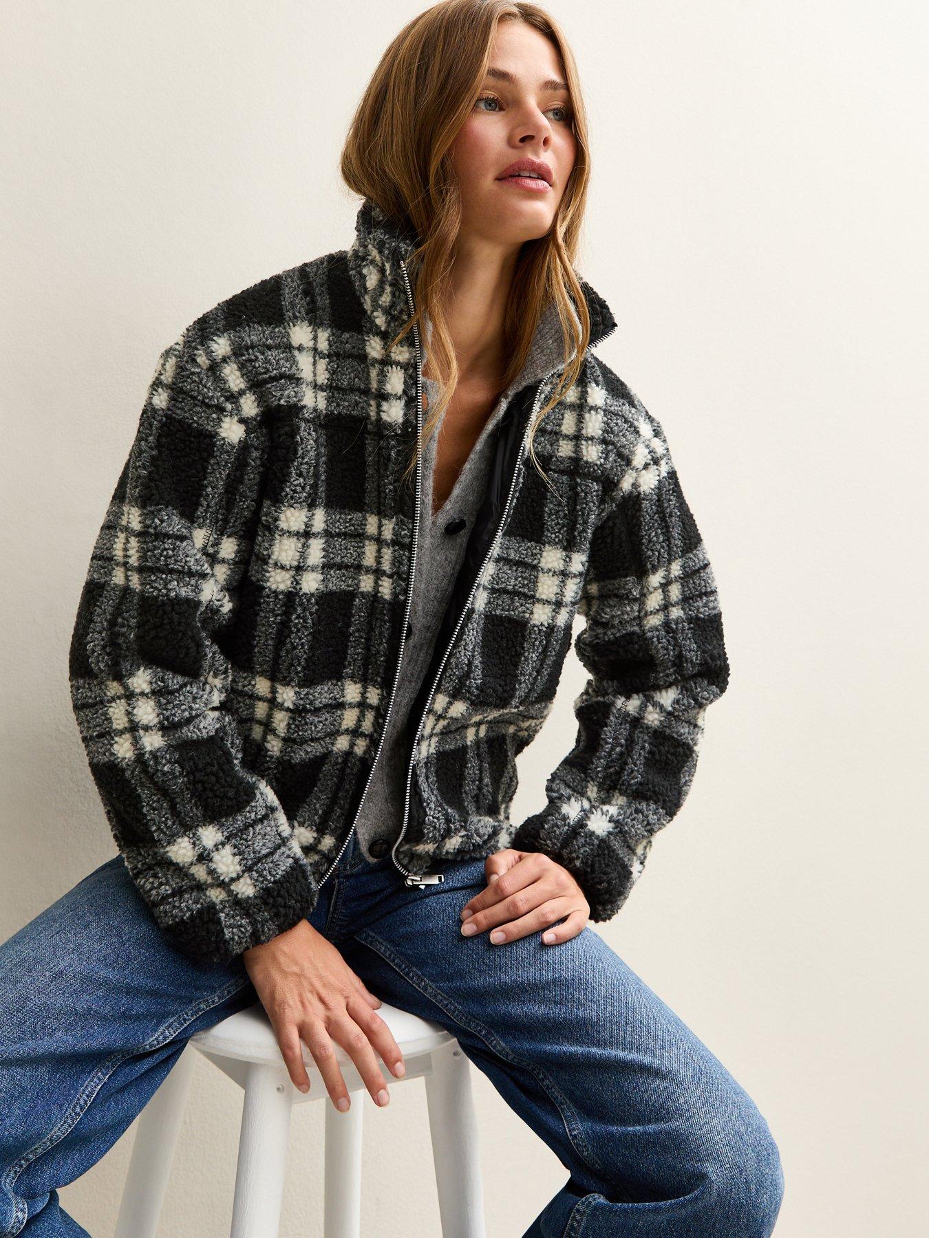 Image 3 of 6 of New Look Checked Borg Jacket - Mono