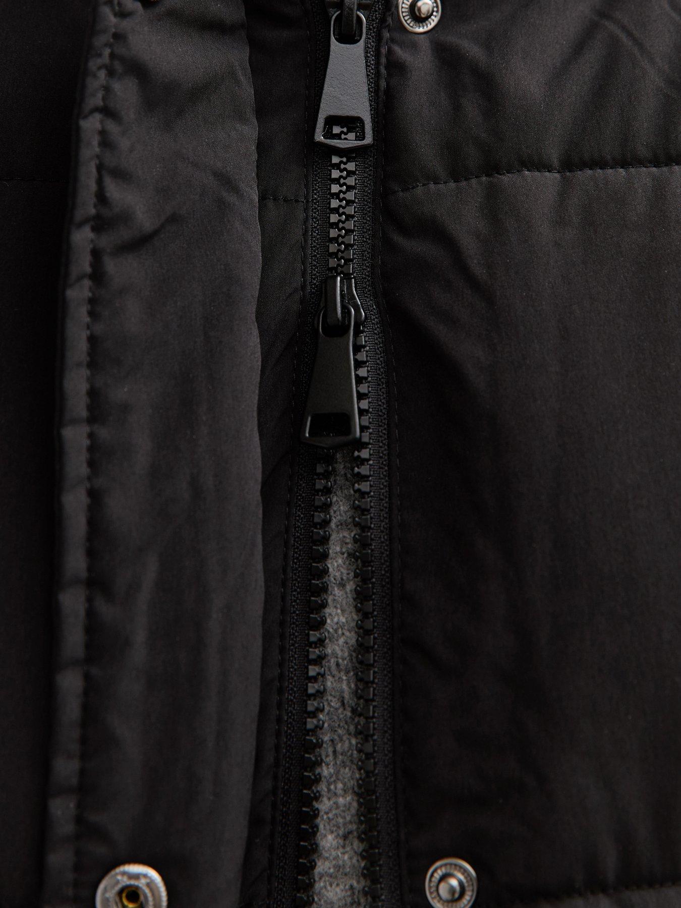 Image 6 of 6 of New Look Tiered Longline Padded Jacket - Black