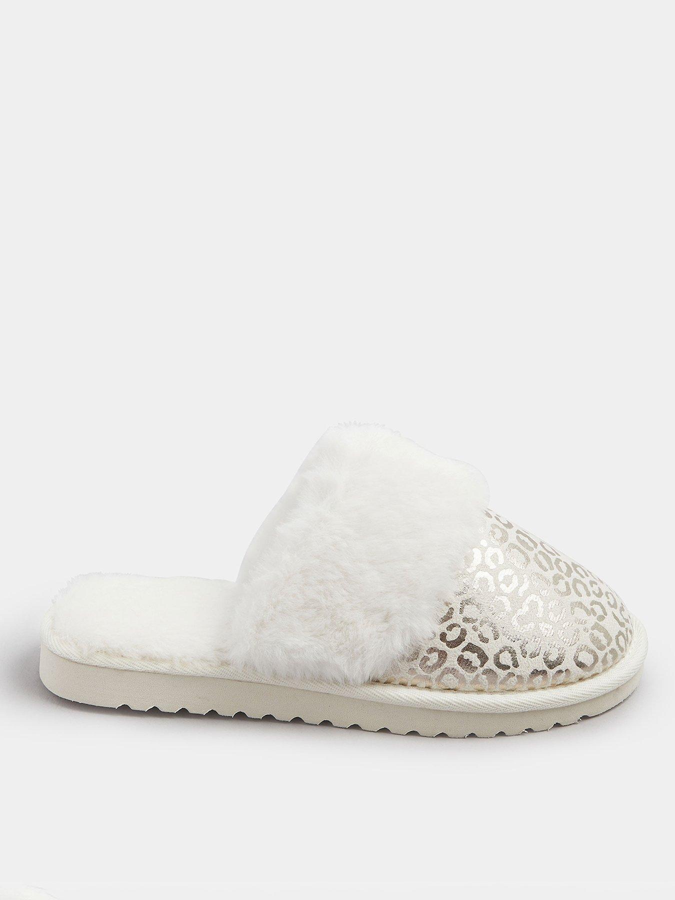 undefined Curve Metallic Leopard Slipper