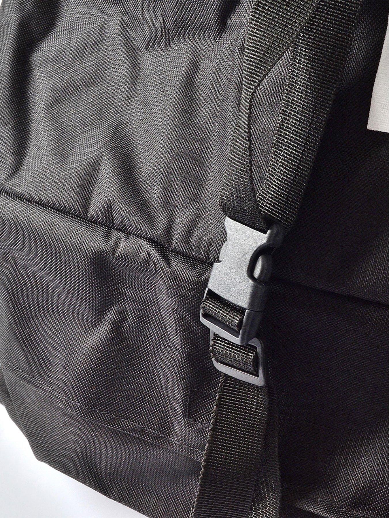 Image 3 of 4 of Hilka 180L Water Resistant Roof Bag