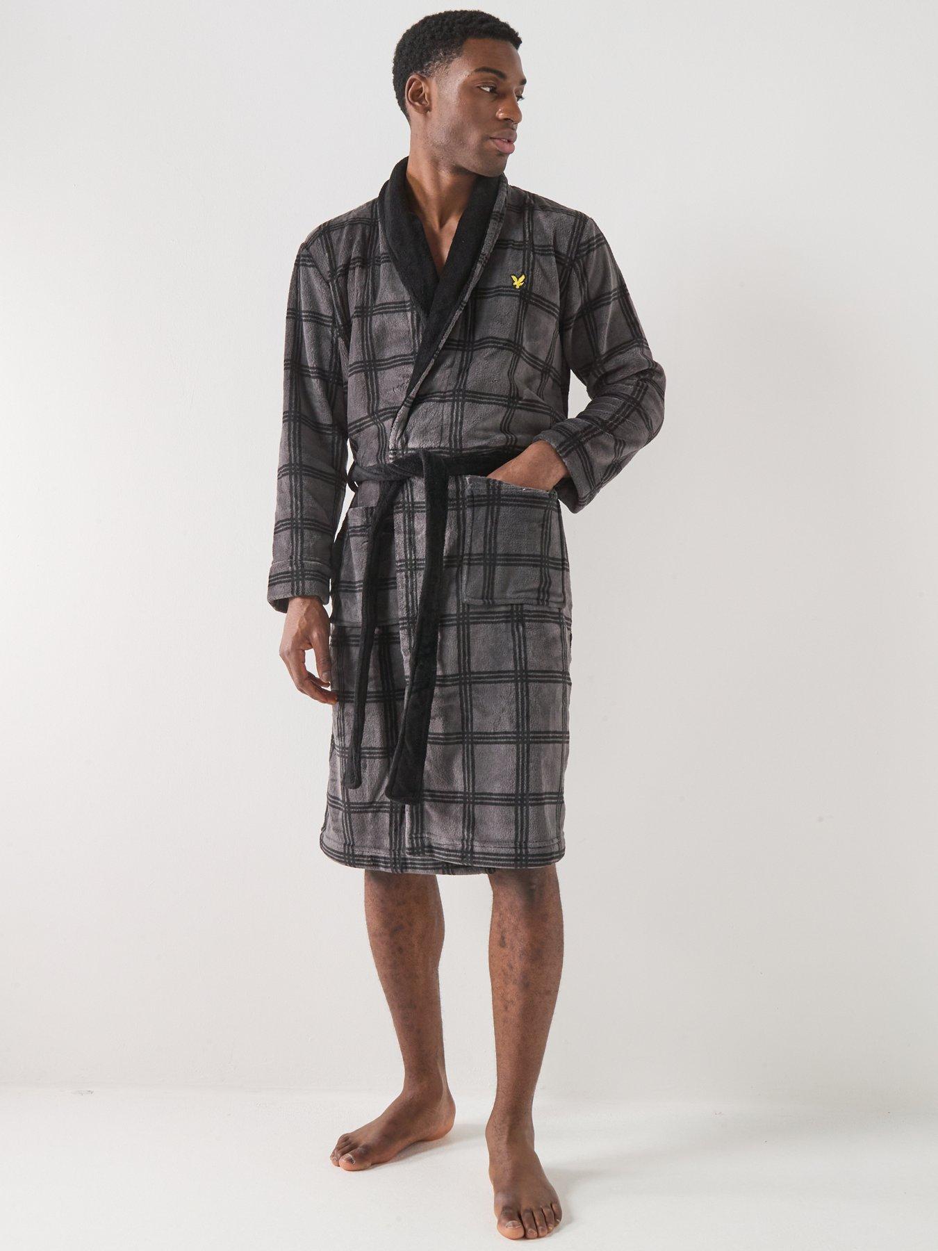 Image 3 of 5 of Lyle & Scott Lyle &amp; Scott Cassidy Bathrobe