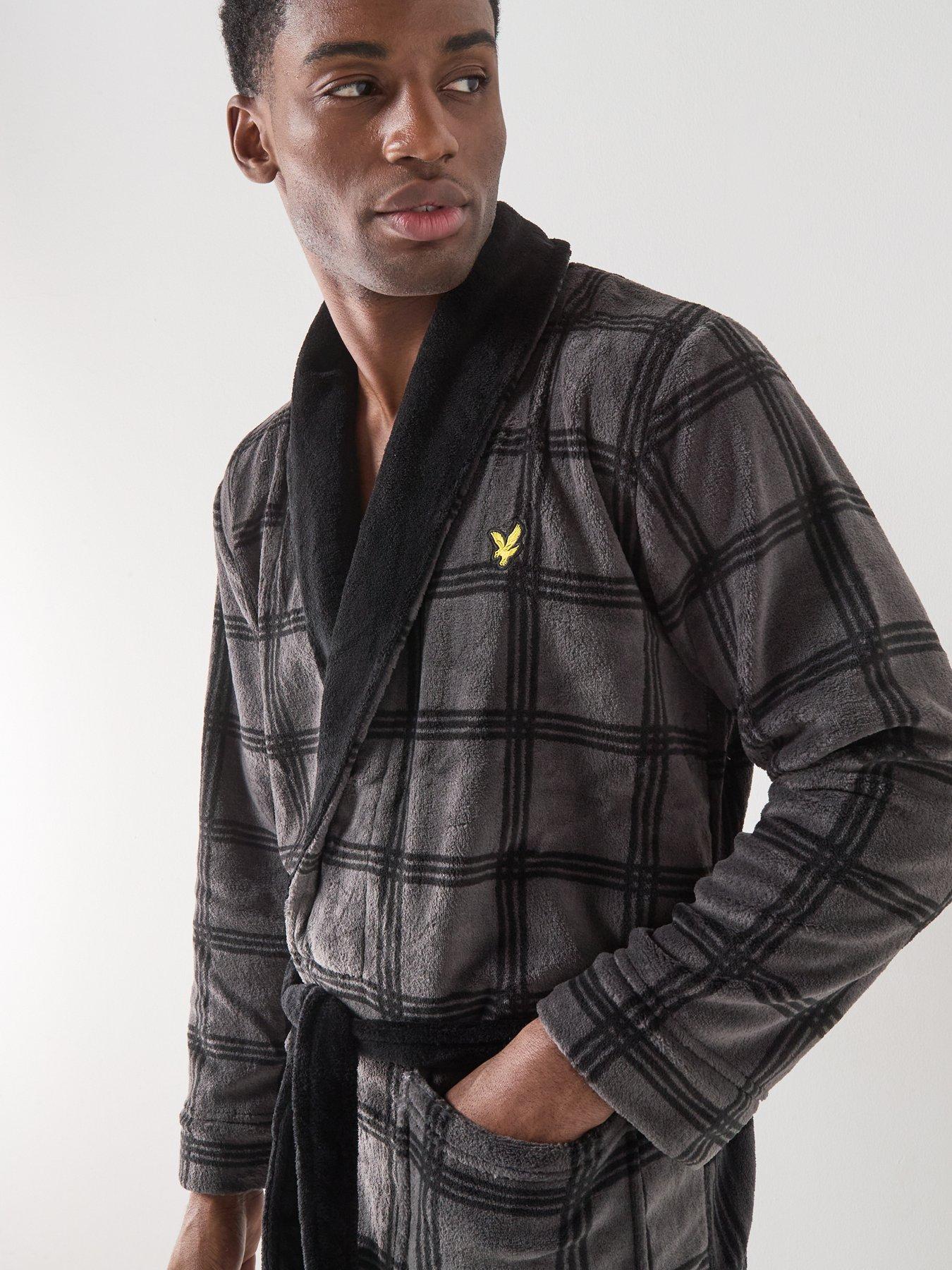 Image 5 of 5 of Lyle & Scott Lyle &amp; Scott Cassidy Bathrobe
