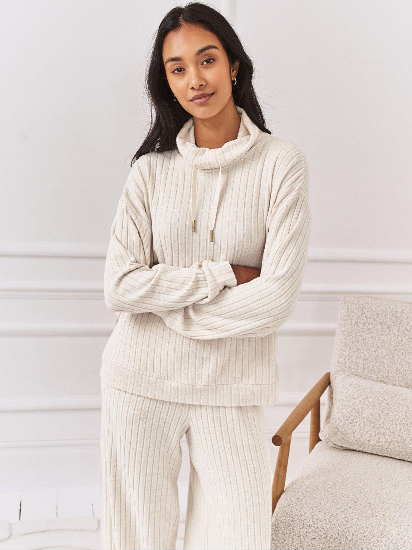 CHELSEA PEERS Ribbed Knit High Neck Sweatshirt - Off White