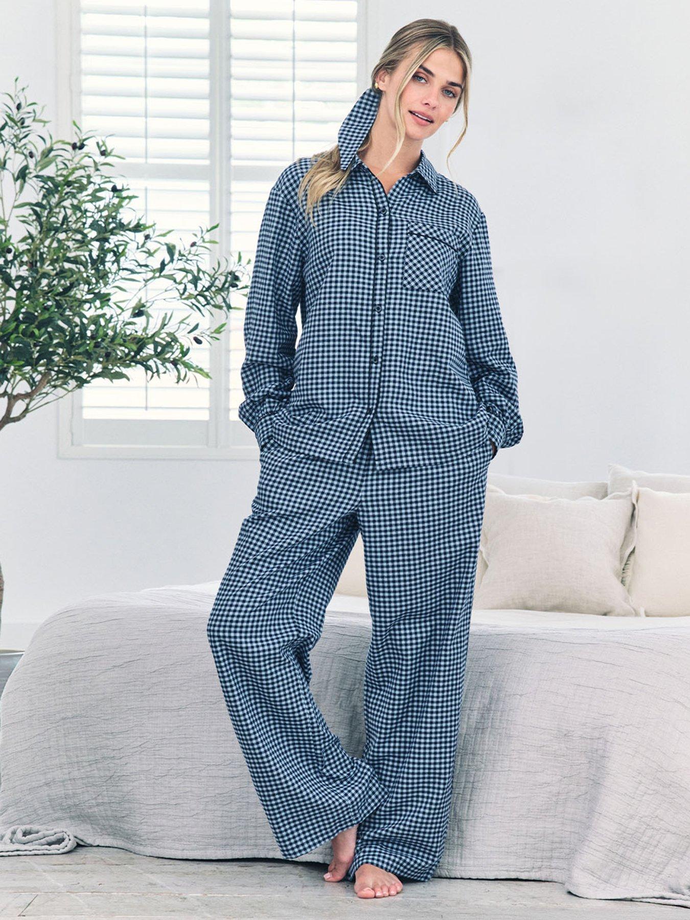 undefined Button Down Shirt And Slouchy Straight Leg Bottoms In Brushed Woven Cotton+scrunchy - Navy