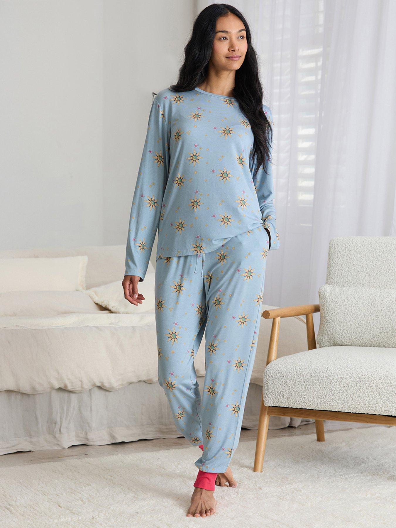 CHELSEA PEERS Long Crew Neck Set - Blue