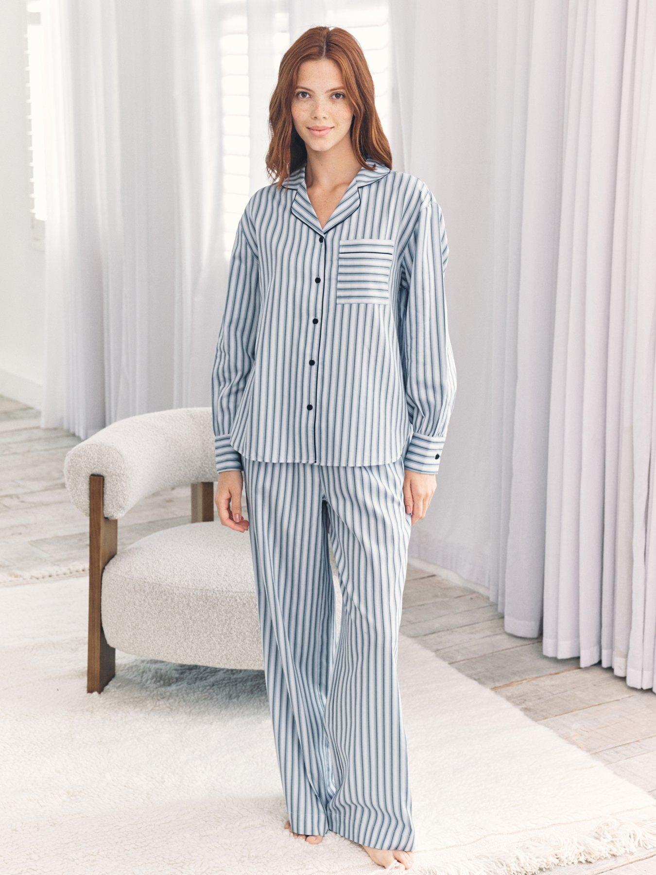 CHELSEA PEERS Chelssea Long Button Up Striped Pyjama Set In Woven Cotton - Blue