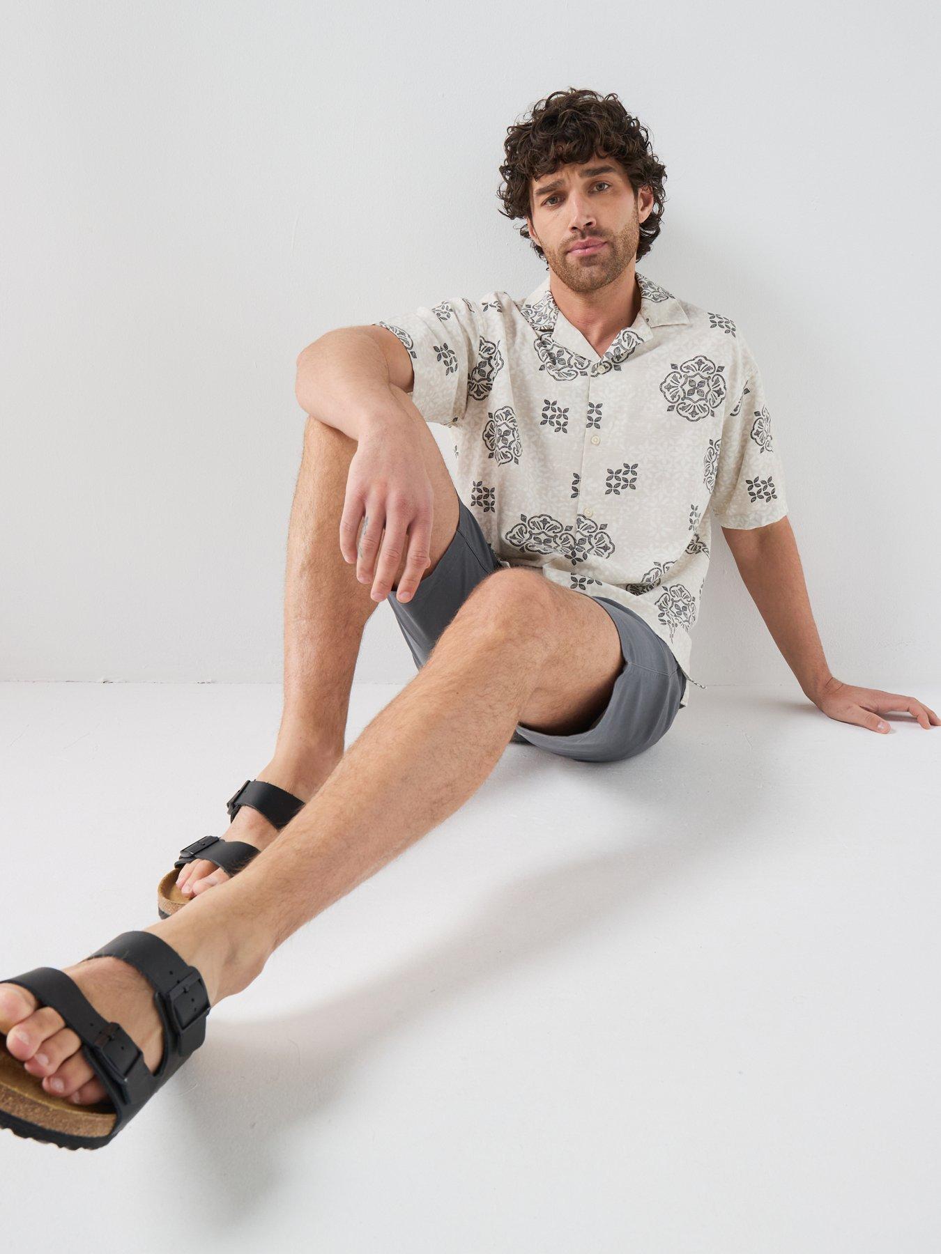 Image 4 of 6 of Jack & Jones Marco Dylan Chino Shorts - Grey