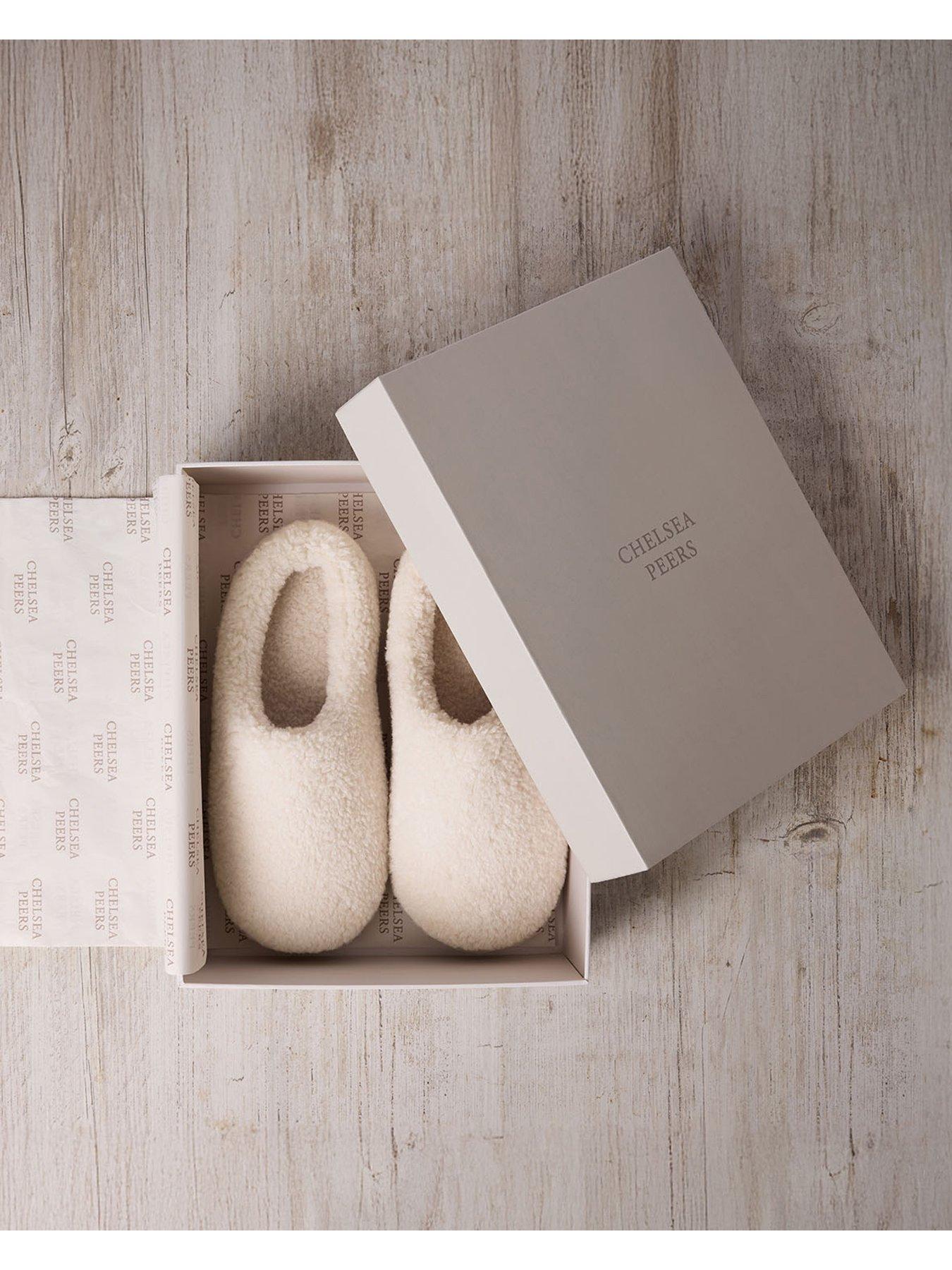 Image 4 of 5 of CHELSEA PEERS Womens Borg Slippers - Off White