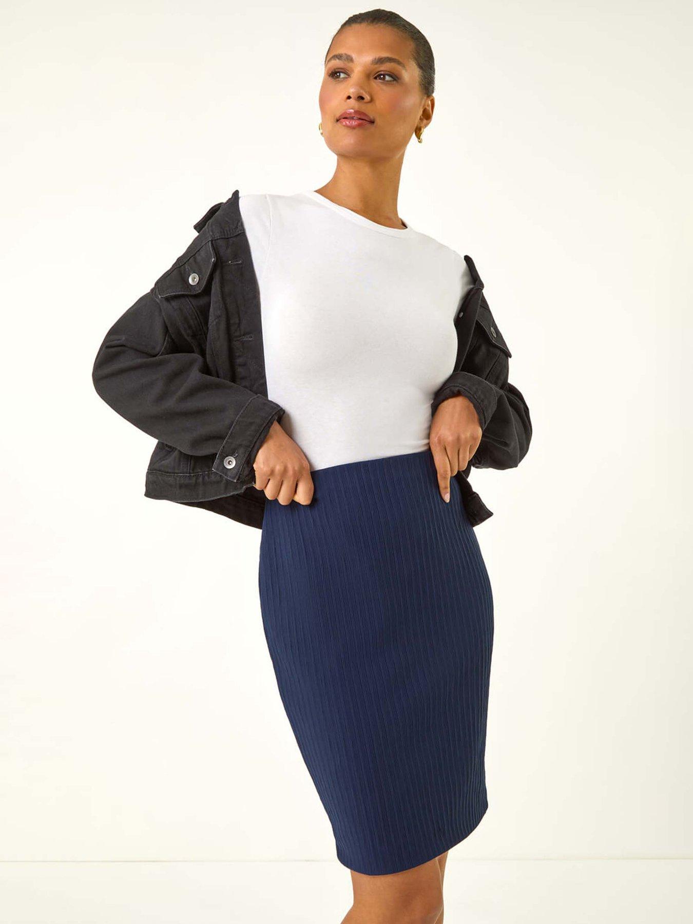 Image 3 of 5 of Roman Cable Textured Stretch Pencil Skirt - Navy