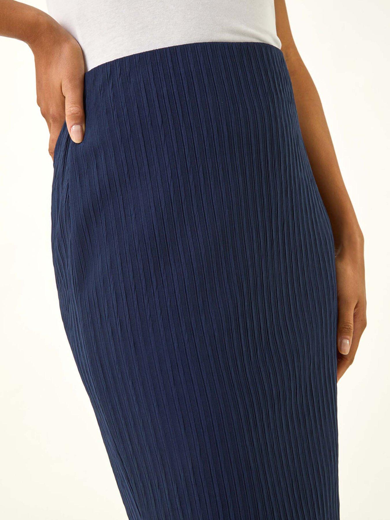 Image 5 of 5 of Roman Cable Textured Stretch Pencil Skirt - Navy