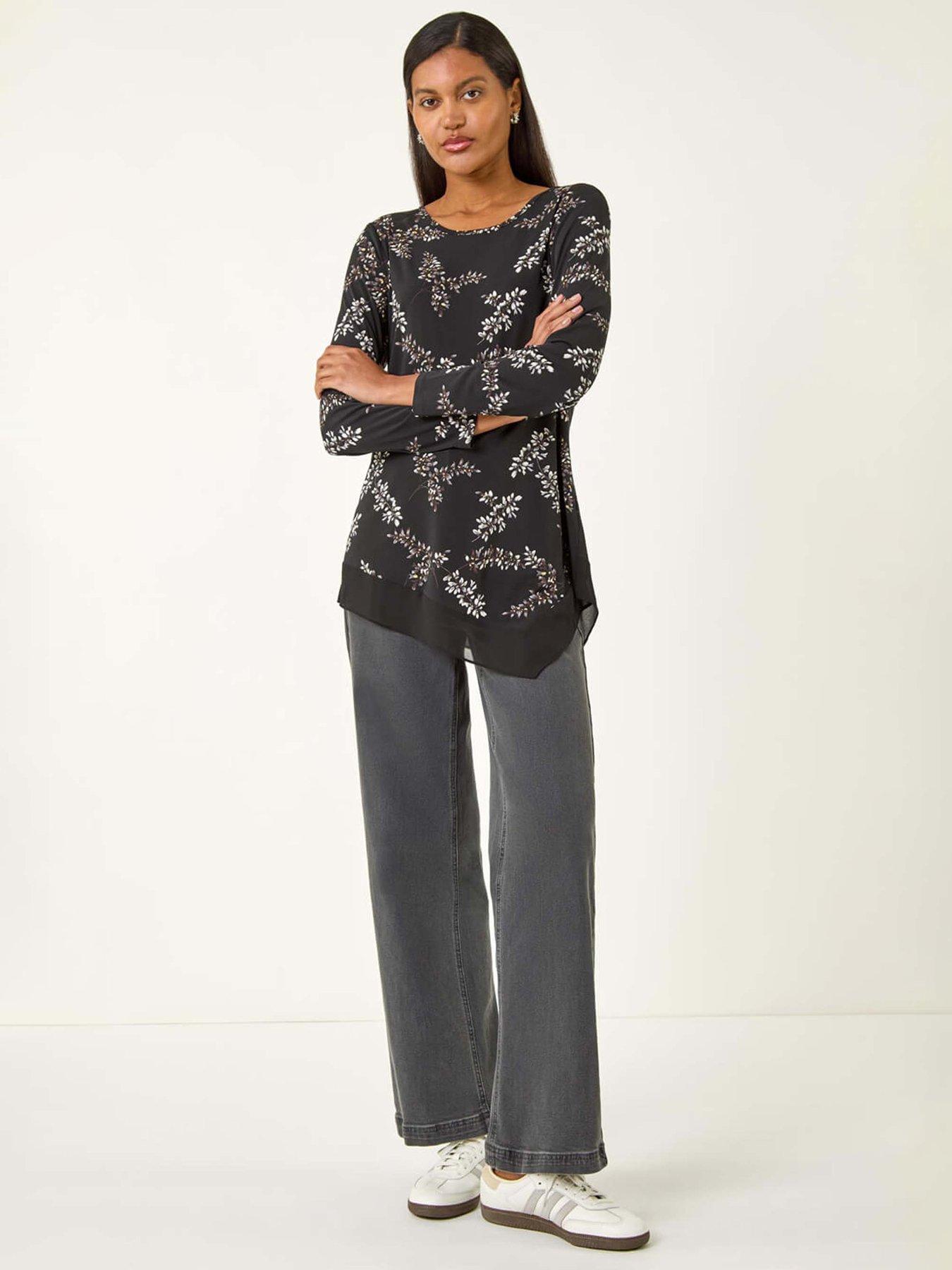 Image 3 of 5 of Roman Floral Print Chiffon Hem Top - Black