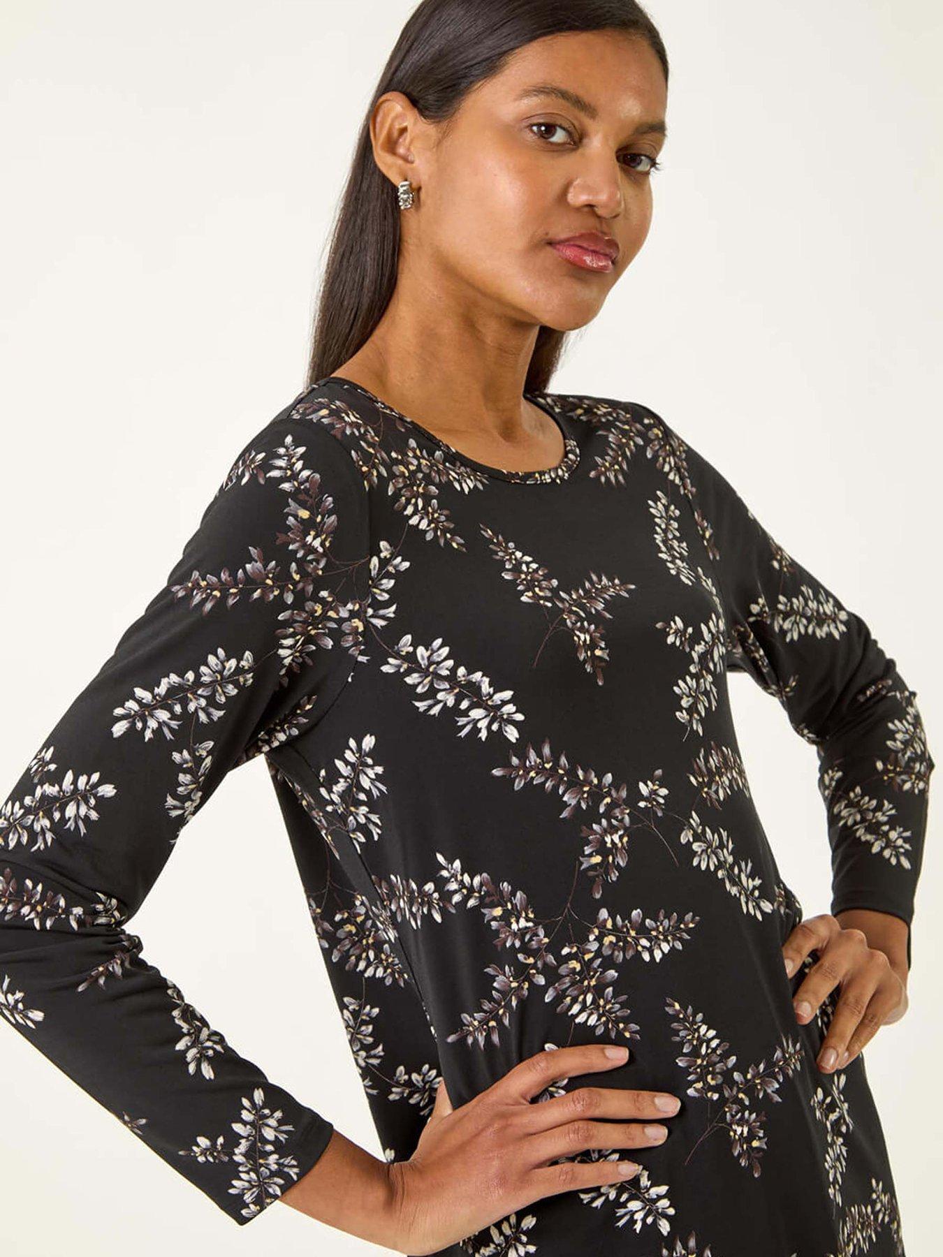 Image 4 of 5 of Roman Floral Print Chiffon Hem Top - Black