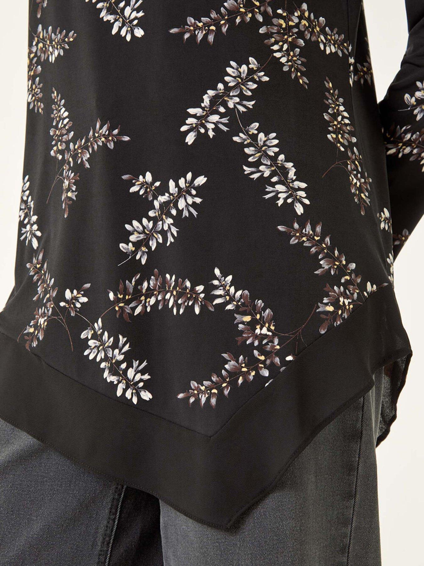 Image 5 of 5 of Roman Floral Print Chiffon Hem Top - Black