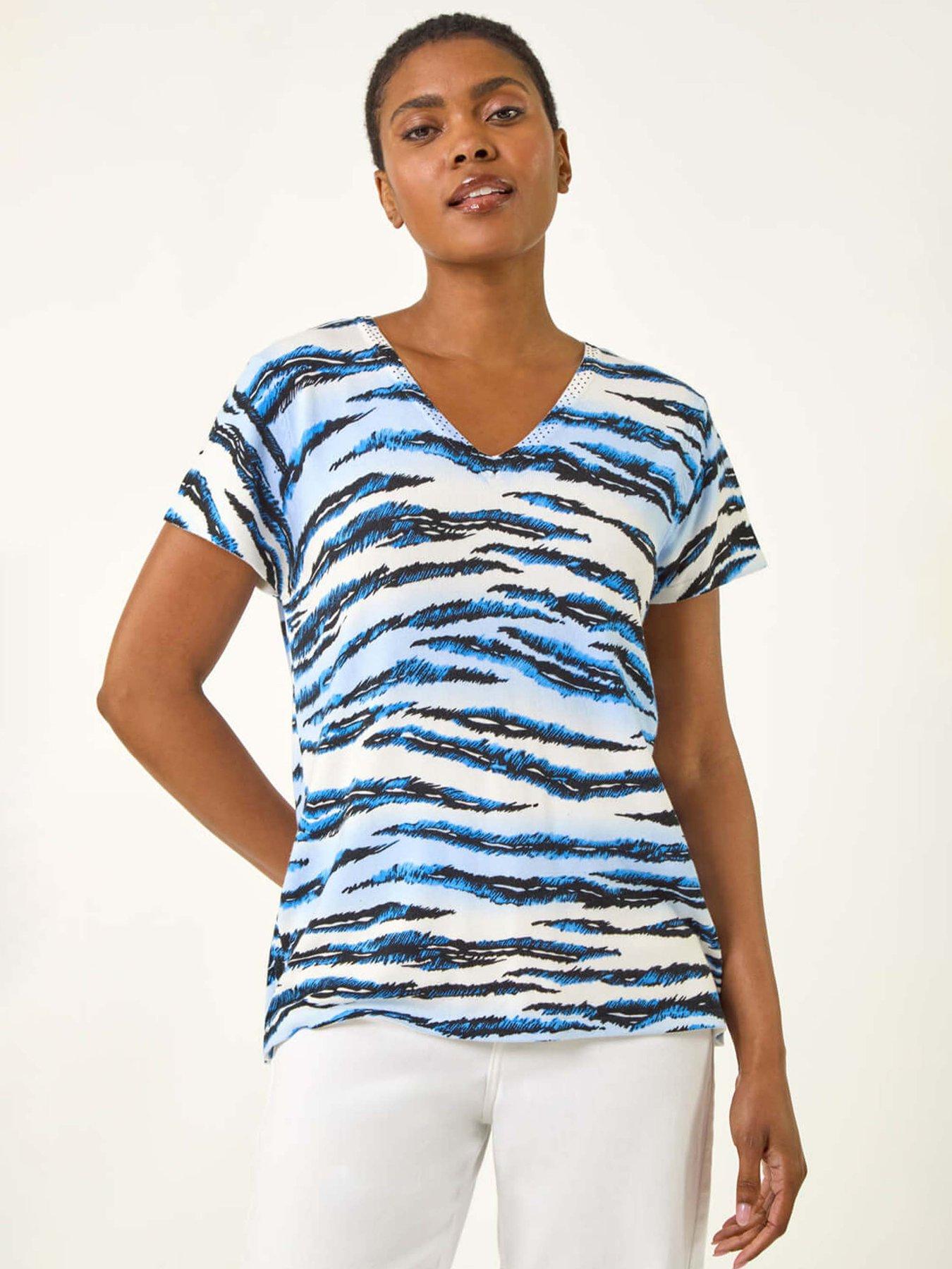 undefined Animal Embellished V-neck Knit Top - Blue