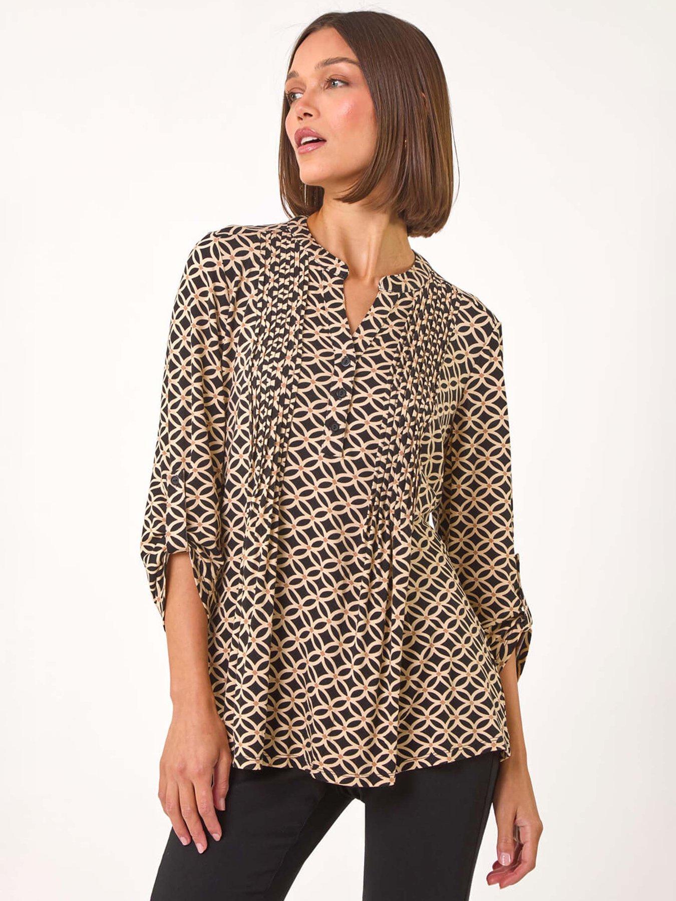 Image 4 of 5 of Roman Diamond Print Pintuck Pleat Shirt - Black