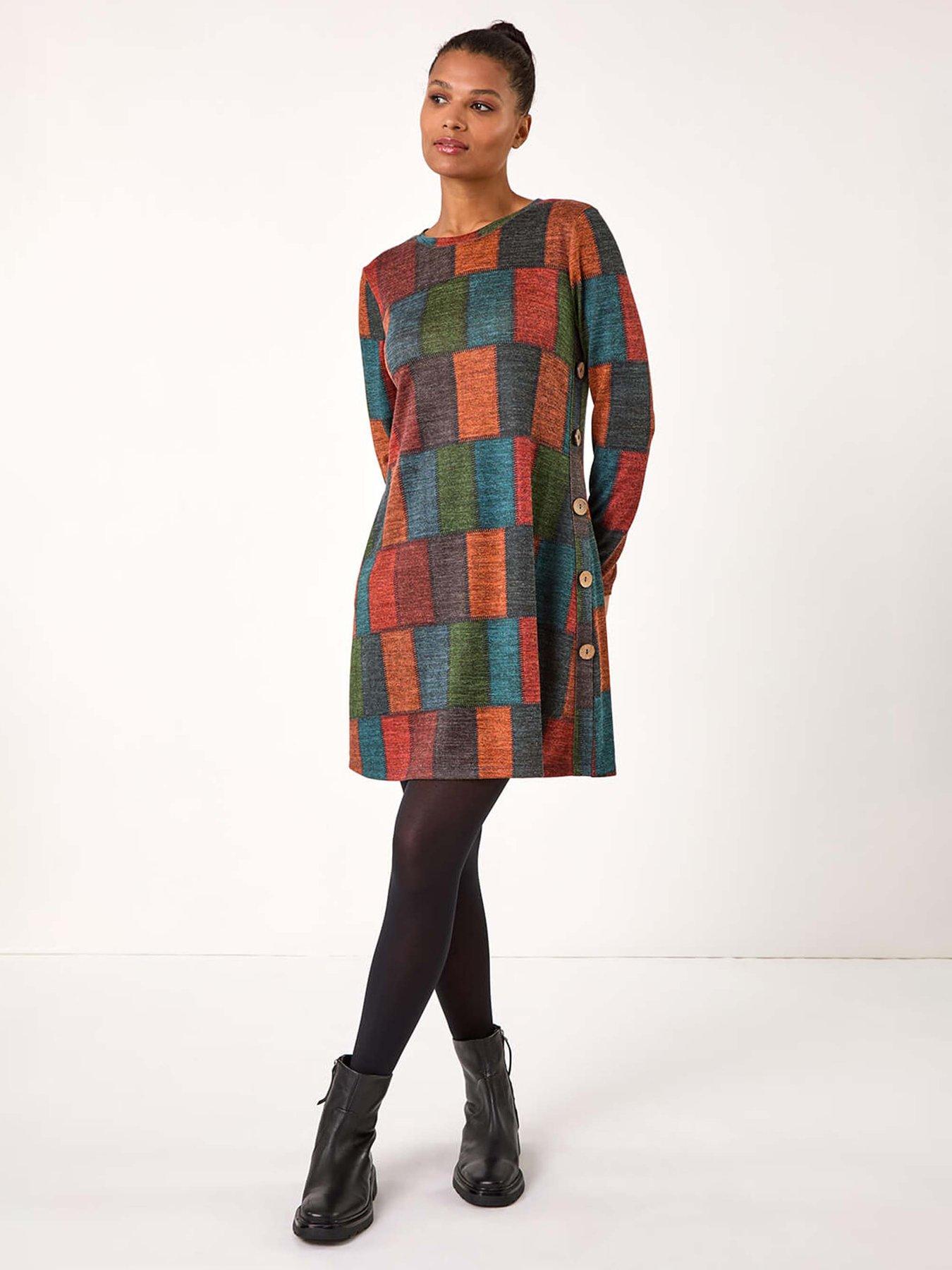 Roman Patchwork Pattern Button Detail Dress - Red
