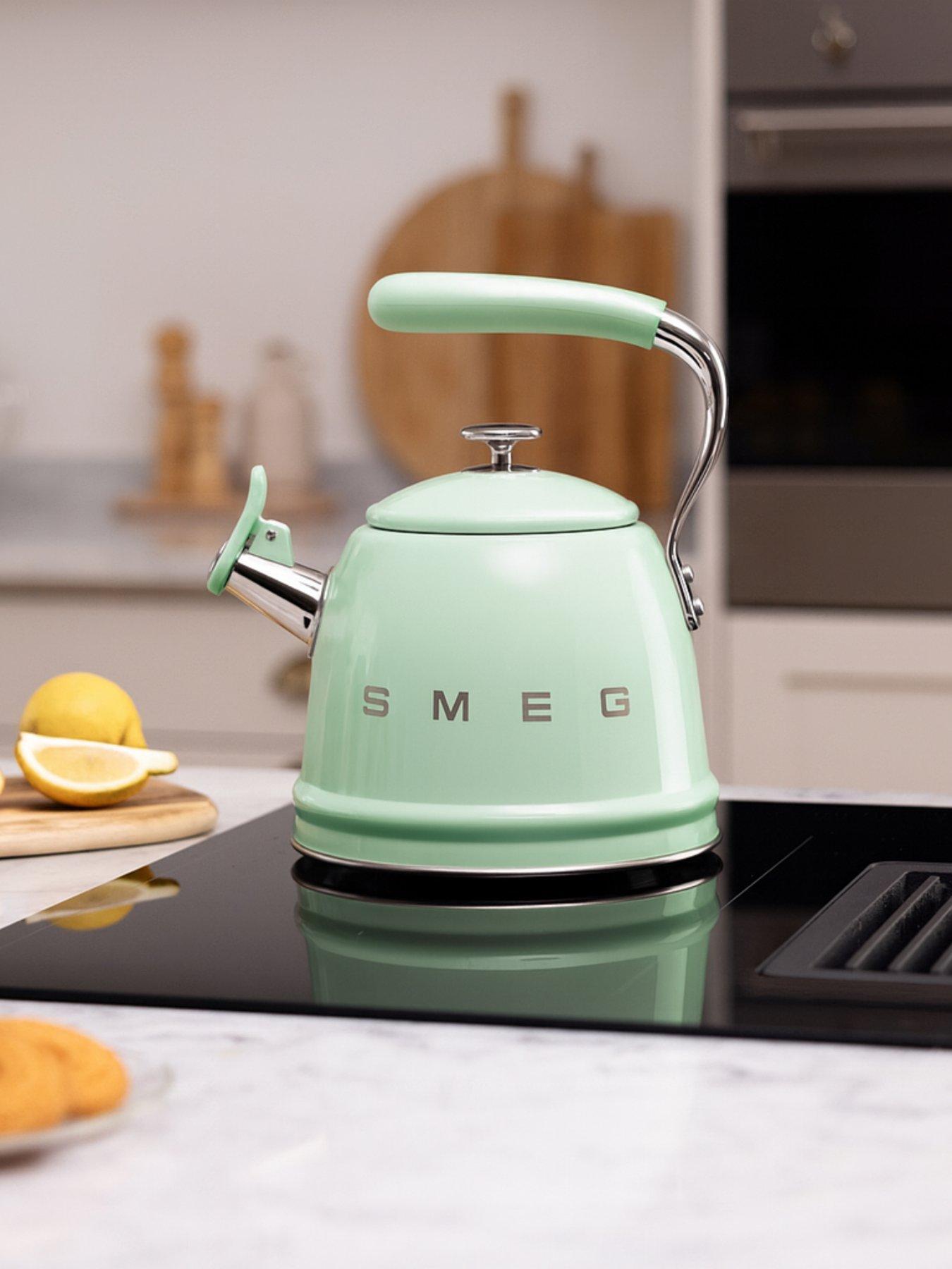 Smeg Whistling Kettle