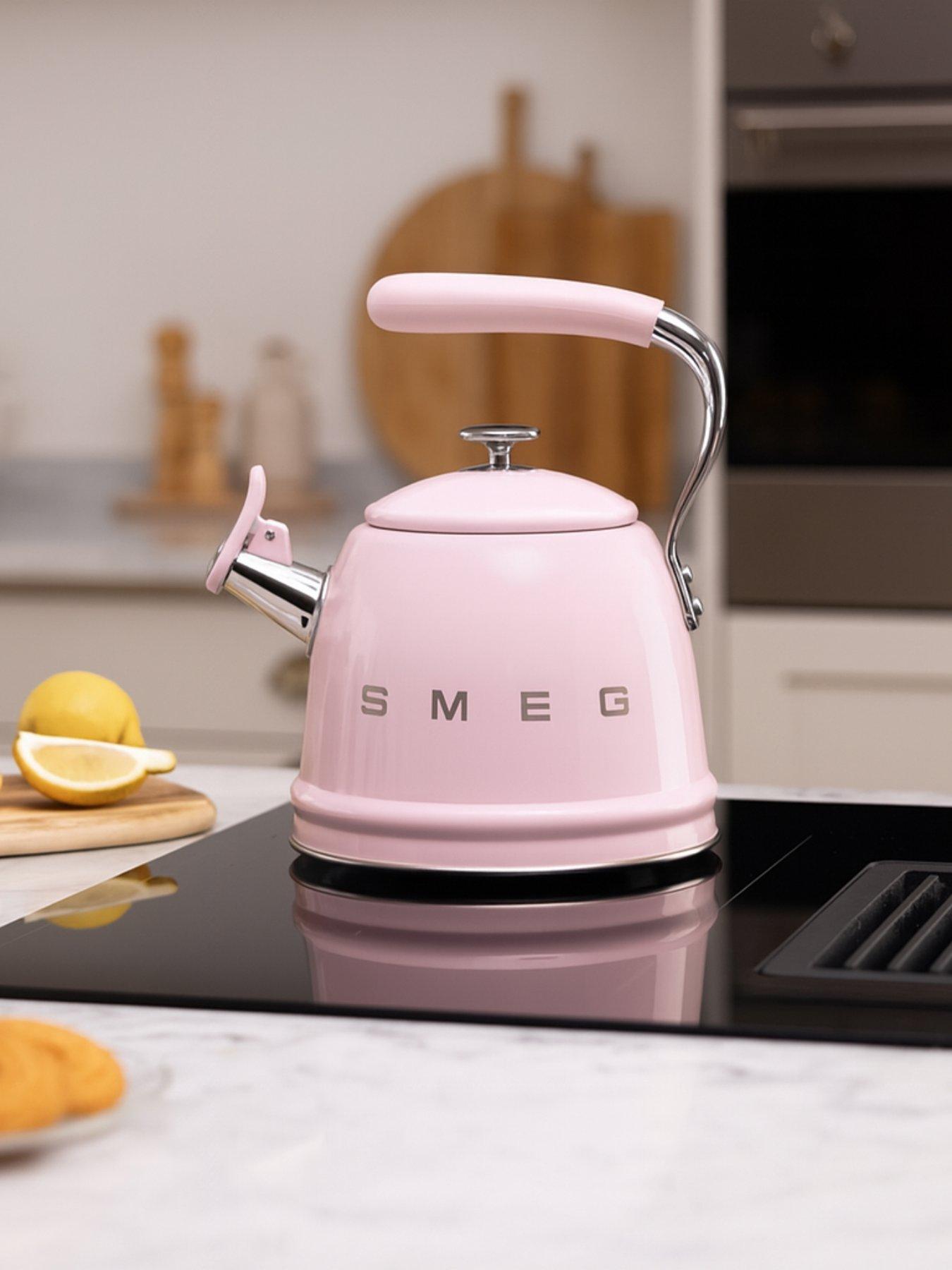 Smeg Whistling Kettle