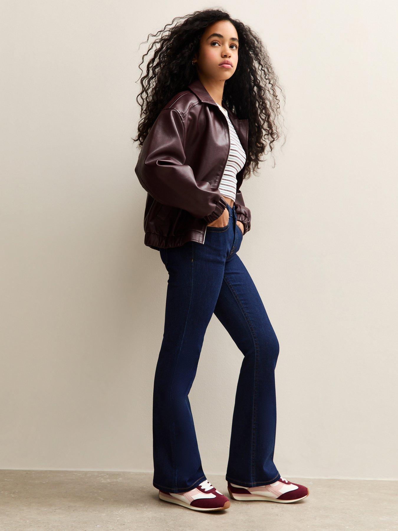 Image 3 of 6 of New Look 915 Girls Low Rise Flared Jeans - Blue