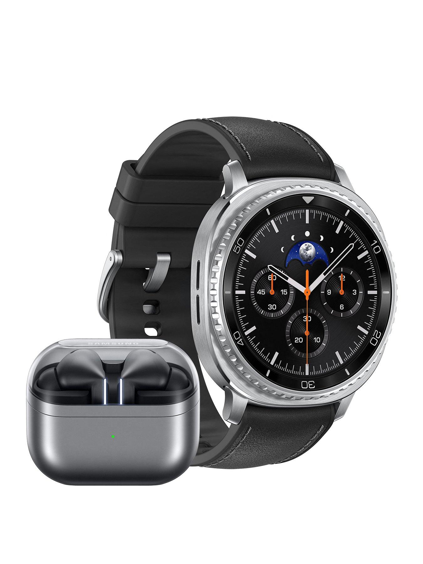 undefined Galaxy Watch8 Classic 46mm LTE Black and Buds3 Pro Silver, with Galaxy AI